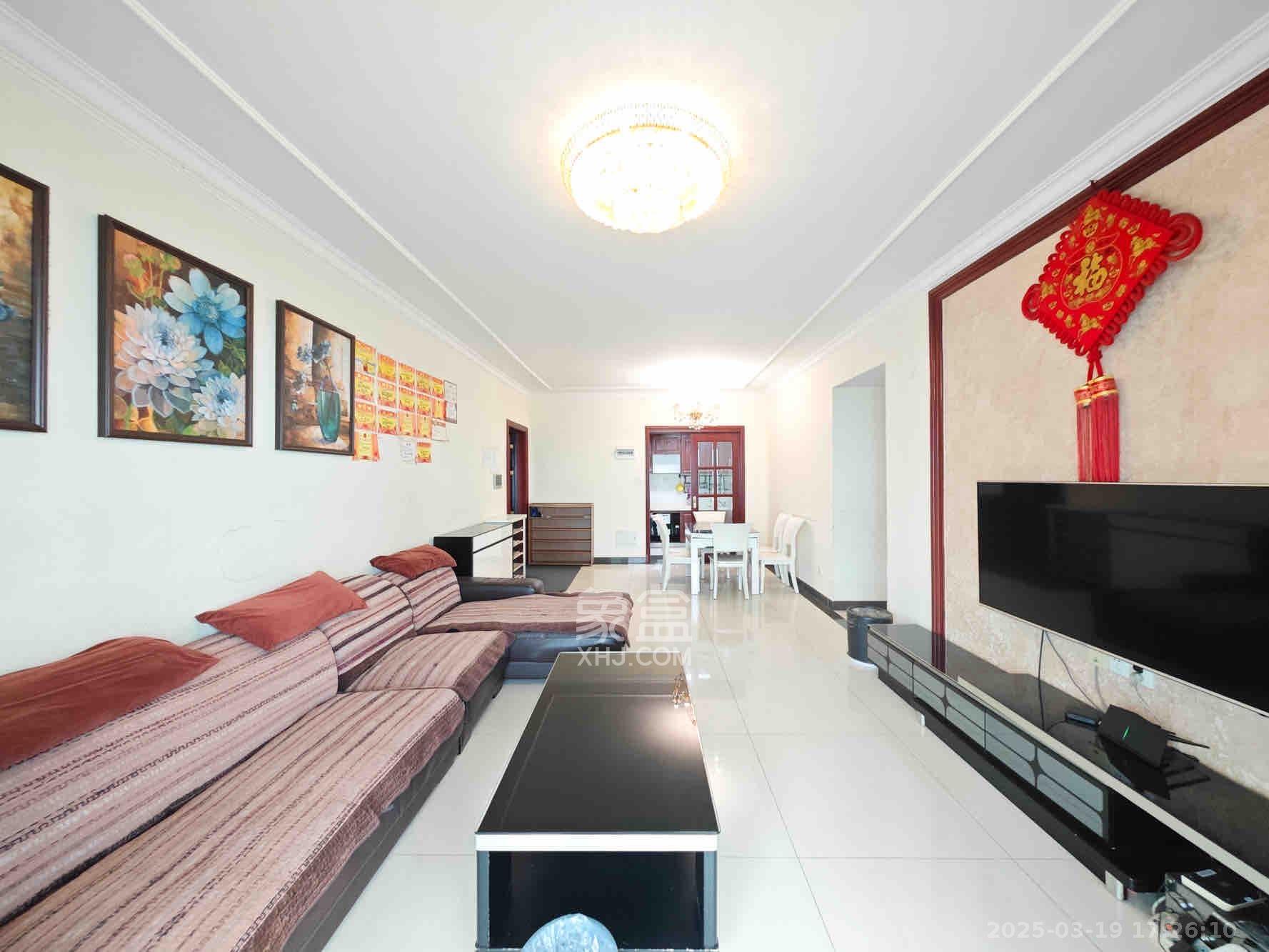 恒大城 3室2厅1卫 2400.0元/月 恒大城 3室2厅1卫 2400.0元/月室内图