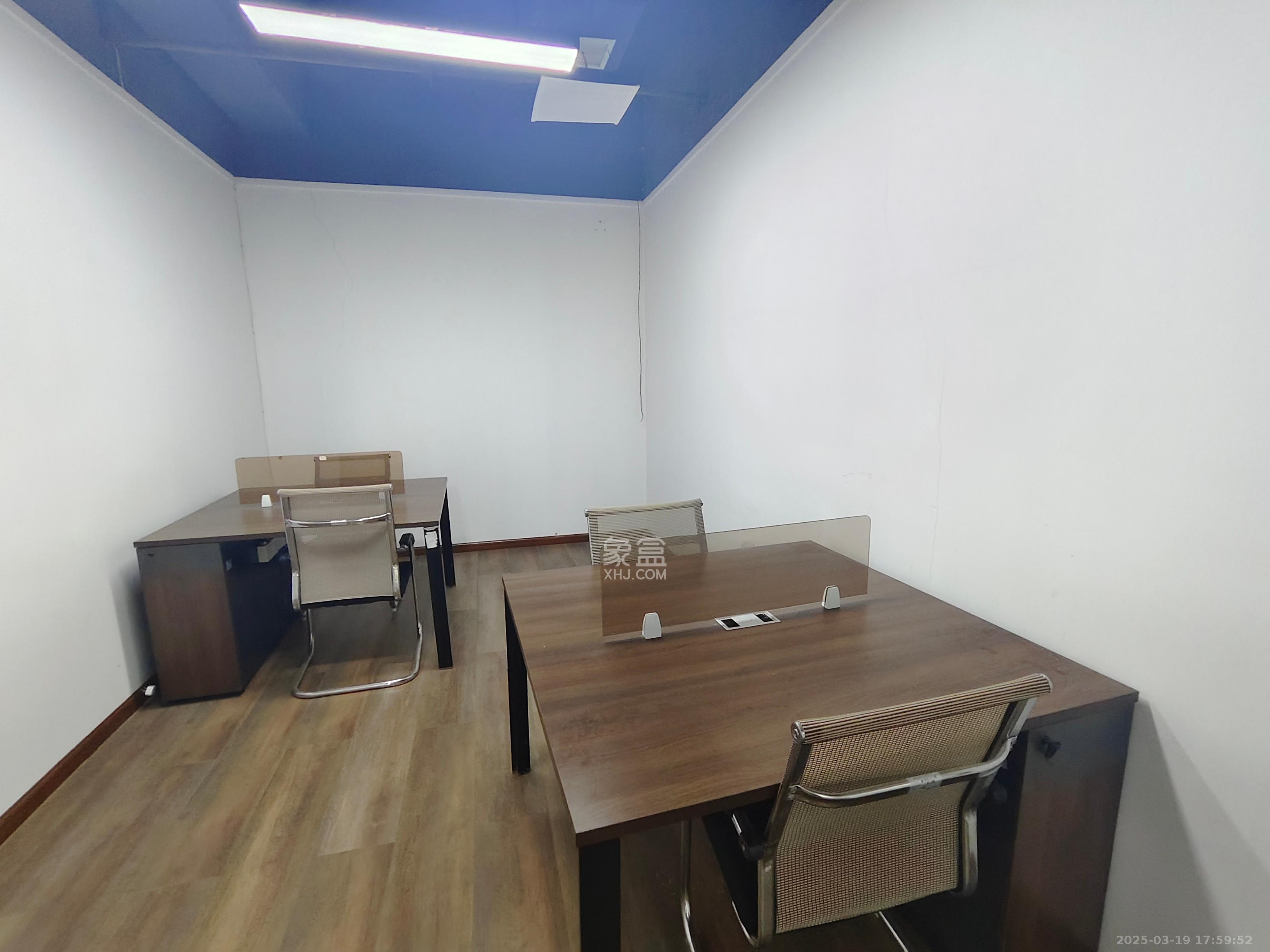 麓谷钰园（麓谷企业广场）   204.74㎡      9000.0元/月室内图