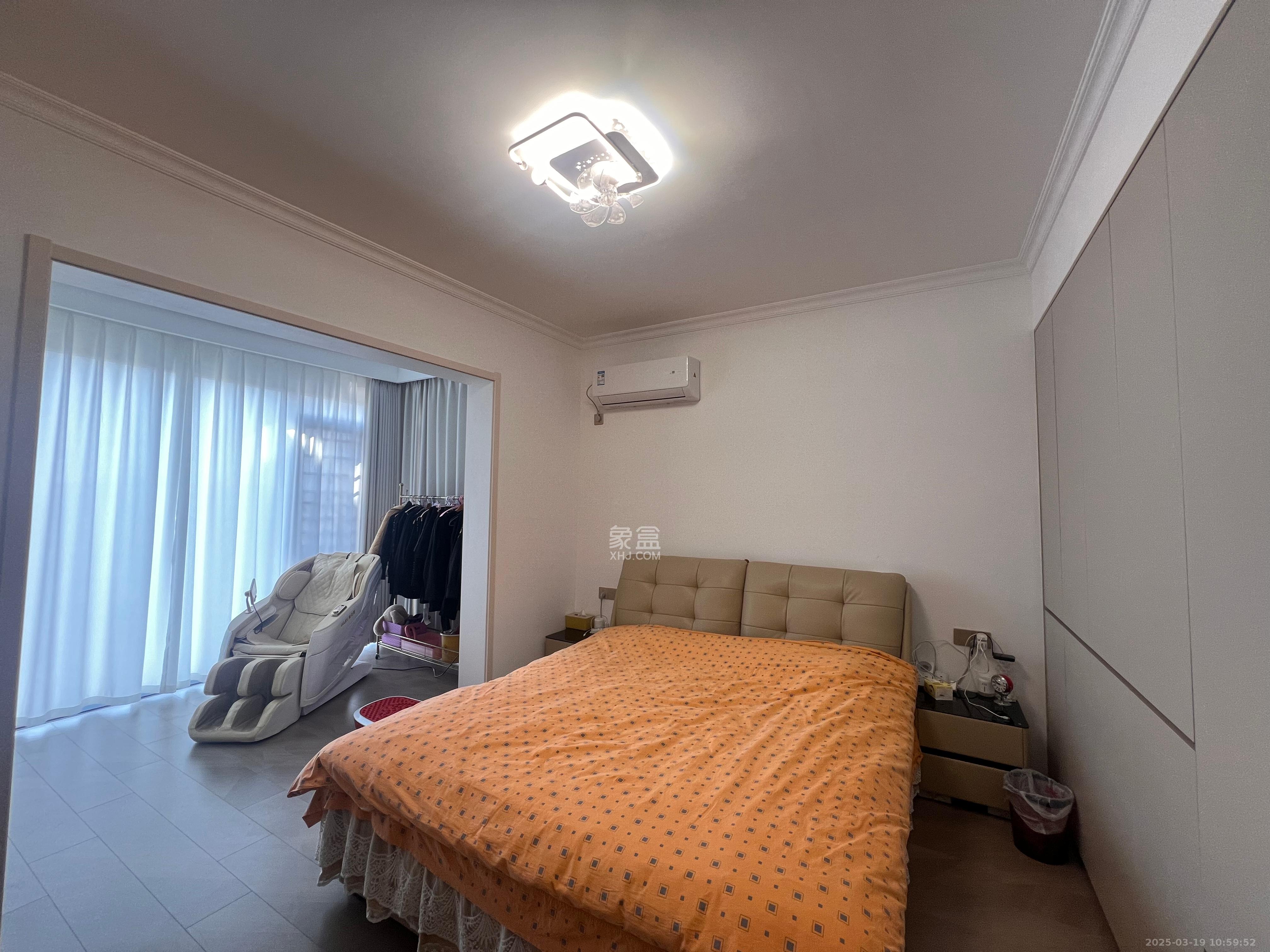 金侨中央广场 5室2厅3卫 150.0万 金侨中央广场 5室2厅3卫 150.0万室内图