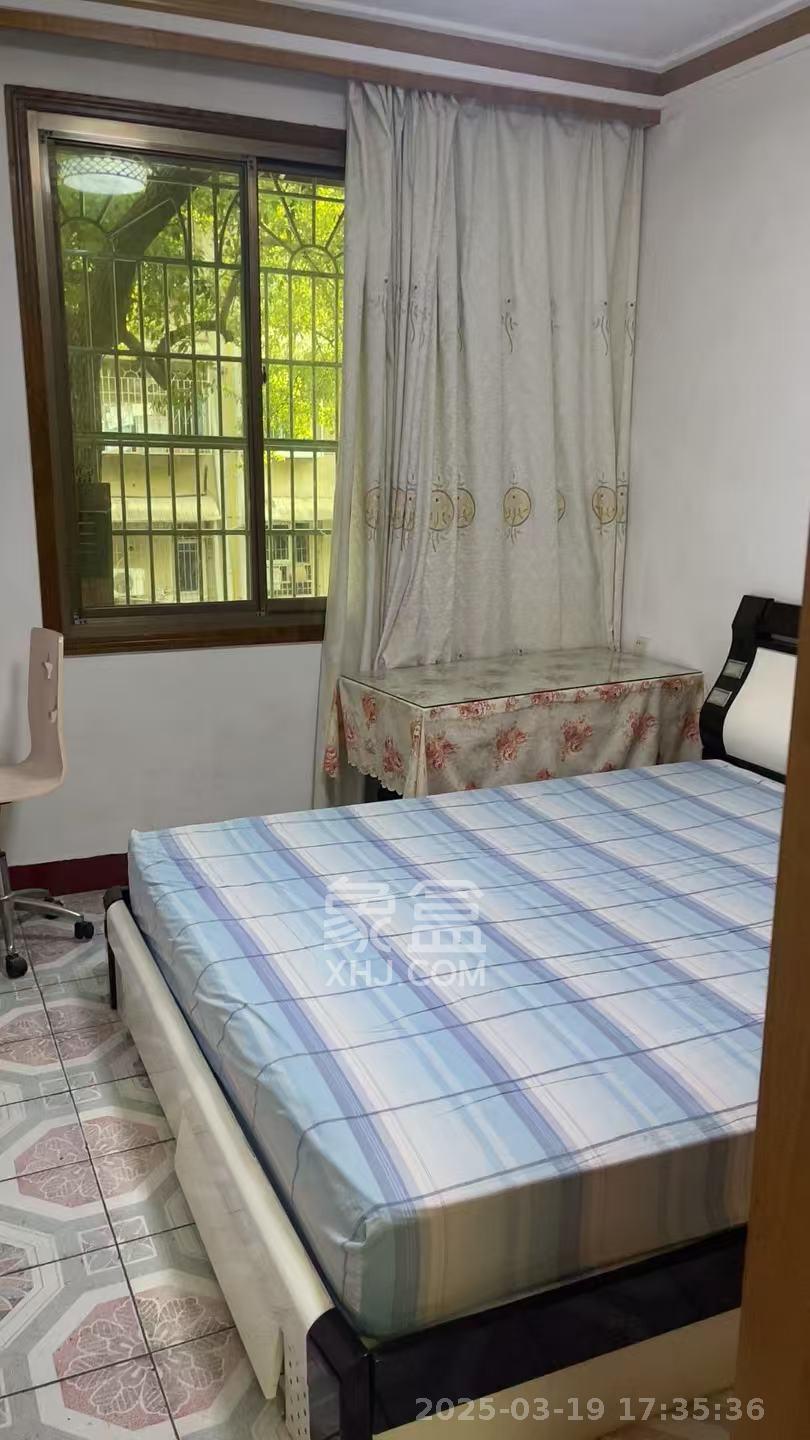 红花坡轻工设计院(轻安宿舍)  2室1厅1卫    1600.0元/月 红花坡轻工设计院(轻安宿舍)  2室1厅1卫    1600.0元/月室内图