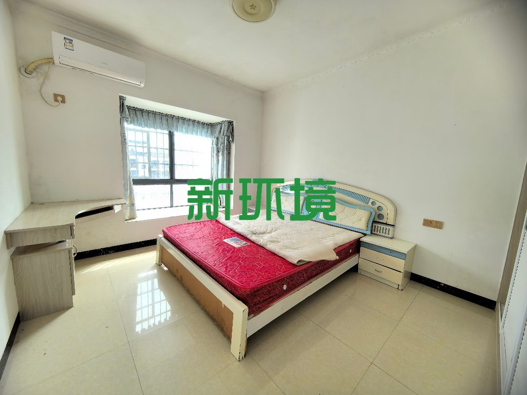 森林之家 3室2厅1卫 32.0万 森林之家 3室2厅1卫 32.0万客厅