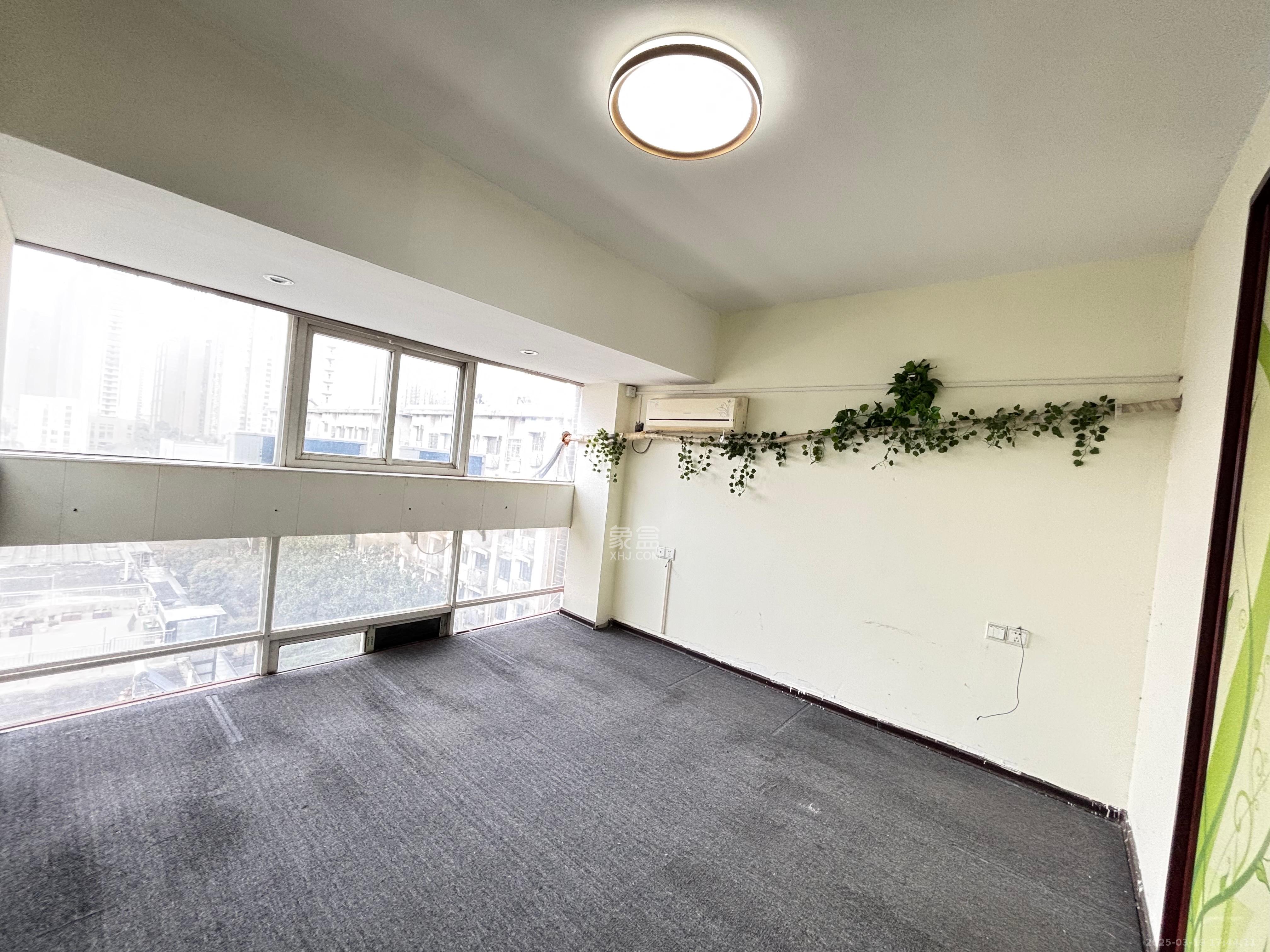 金桂名城 2室2厅2卫 1500.0元/月 金桂名城 2室2厅2卫 1500.0元/月室内图