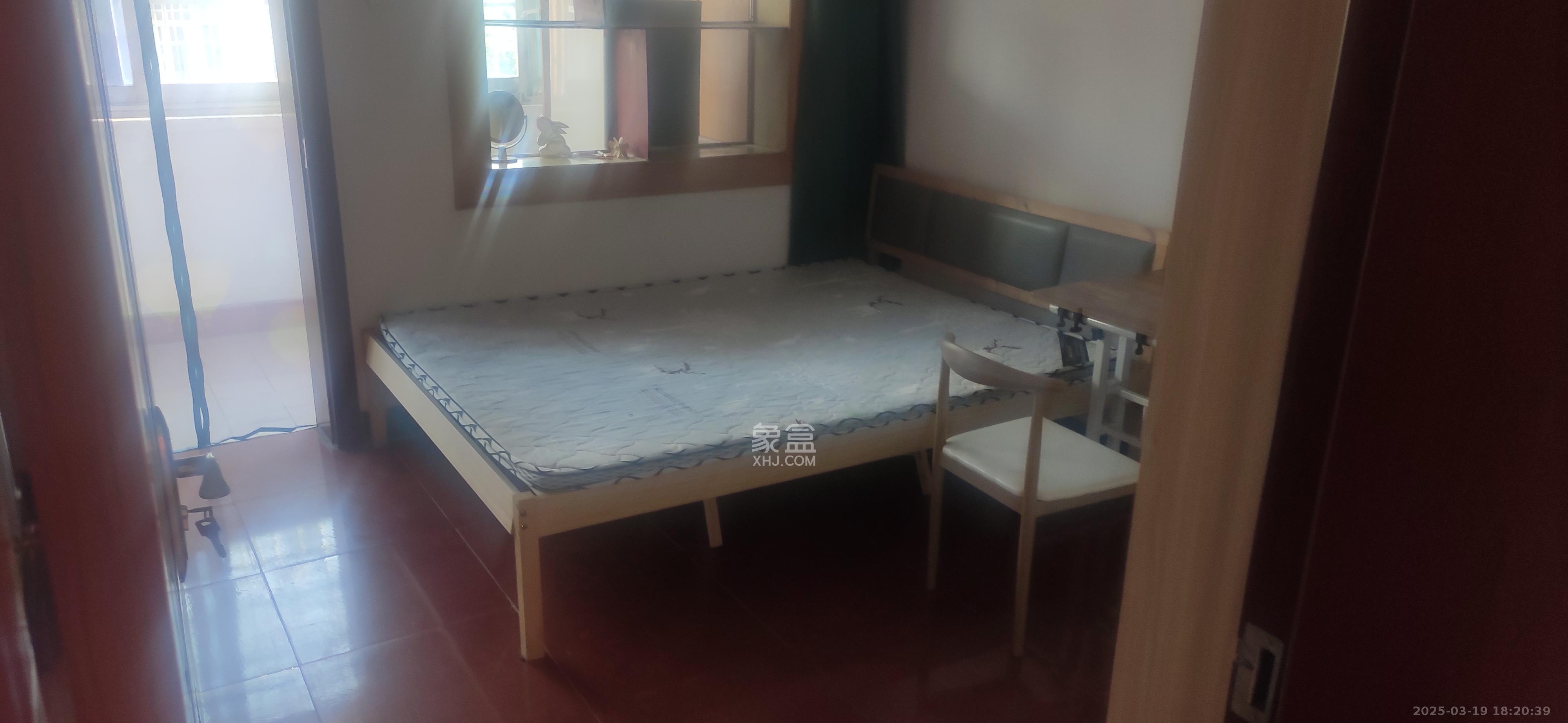 静谧园  2室1厅1卫    1500.0元/月室内图