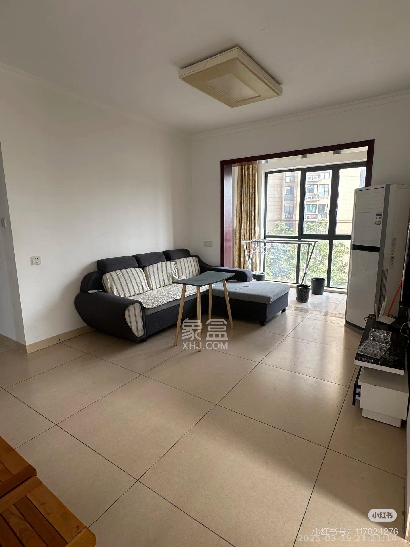 高升时代广场(冠铭商务中心) 1室2厅1卫 2100.0元/月 高升时代广场(冠铭商务中心) 1室2厅1卫 2100.0元/月室内图