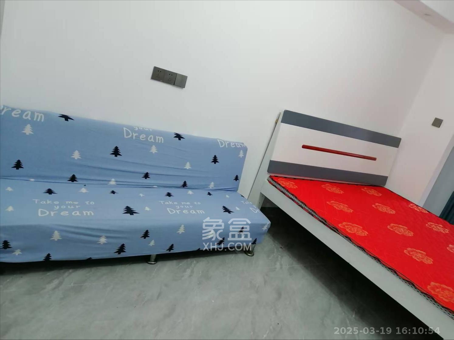 中海珑悦府  1室1厅1卫    1200.0元/月室内图