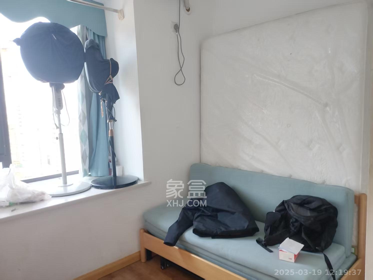 国泰九龙湾 2室2厅1卫 1800.0元/月 国泰九龙湾 2室2厅1卫 1800.0元/月室内图