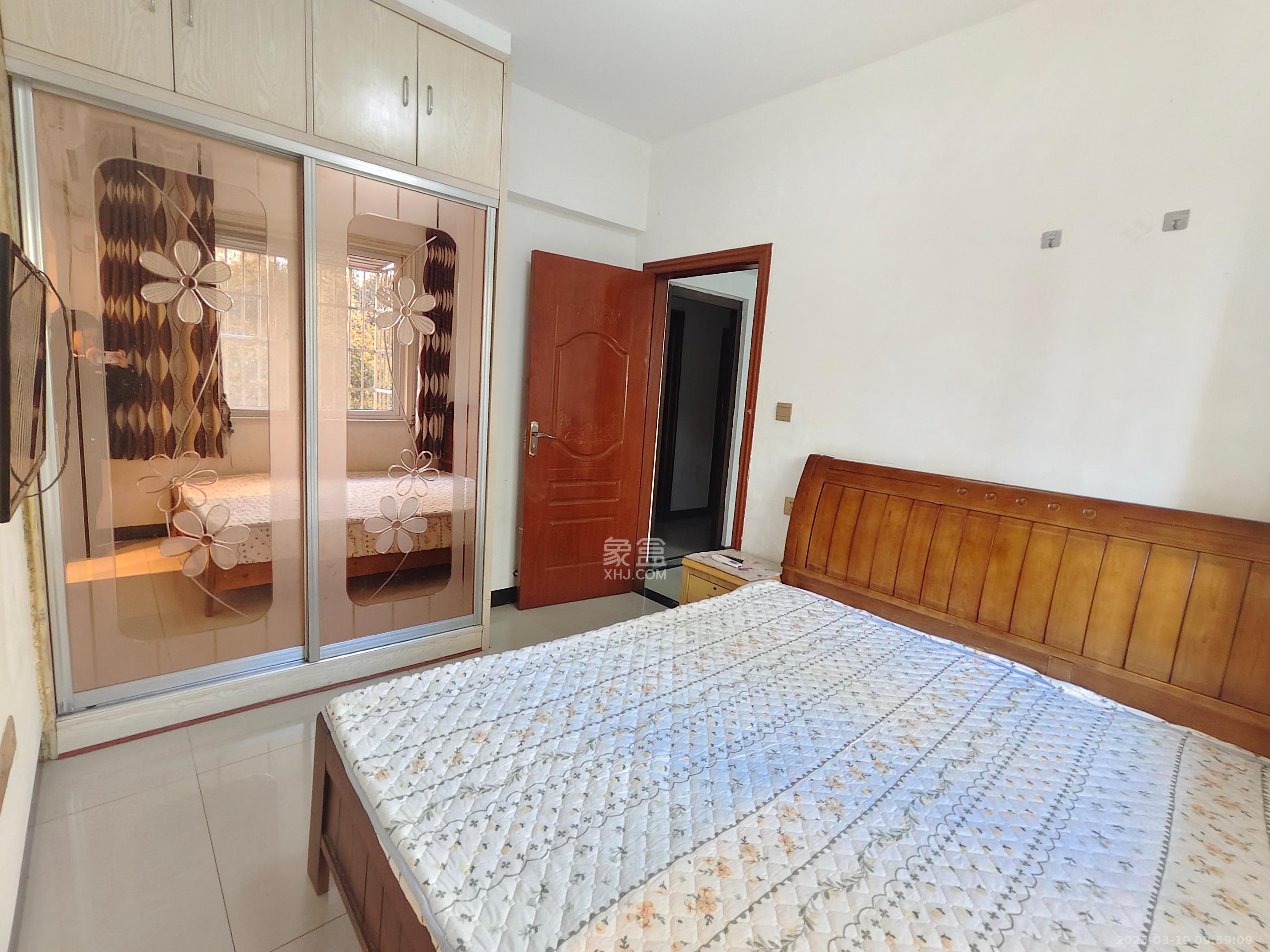 嘉顺苑 1室1厅1卫 1300.0元/月 嘉顺苑 1室1厅1卫 1300.0元/月室内图