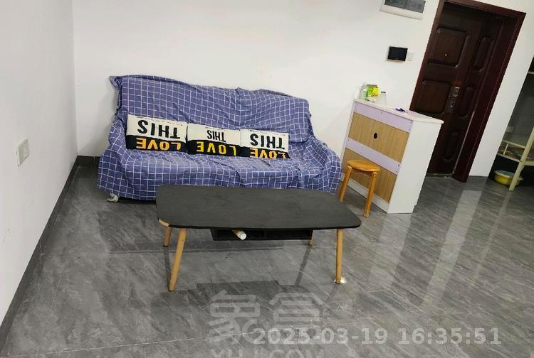 学府时代 2室1厅1卫 1500.0元/月 学府时代 2室1厅1卫 1500.0元/月室内图