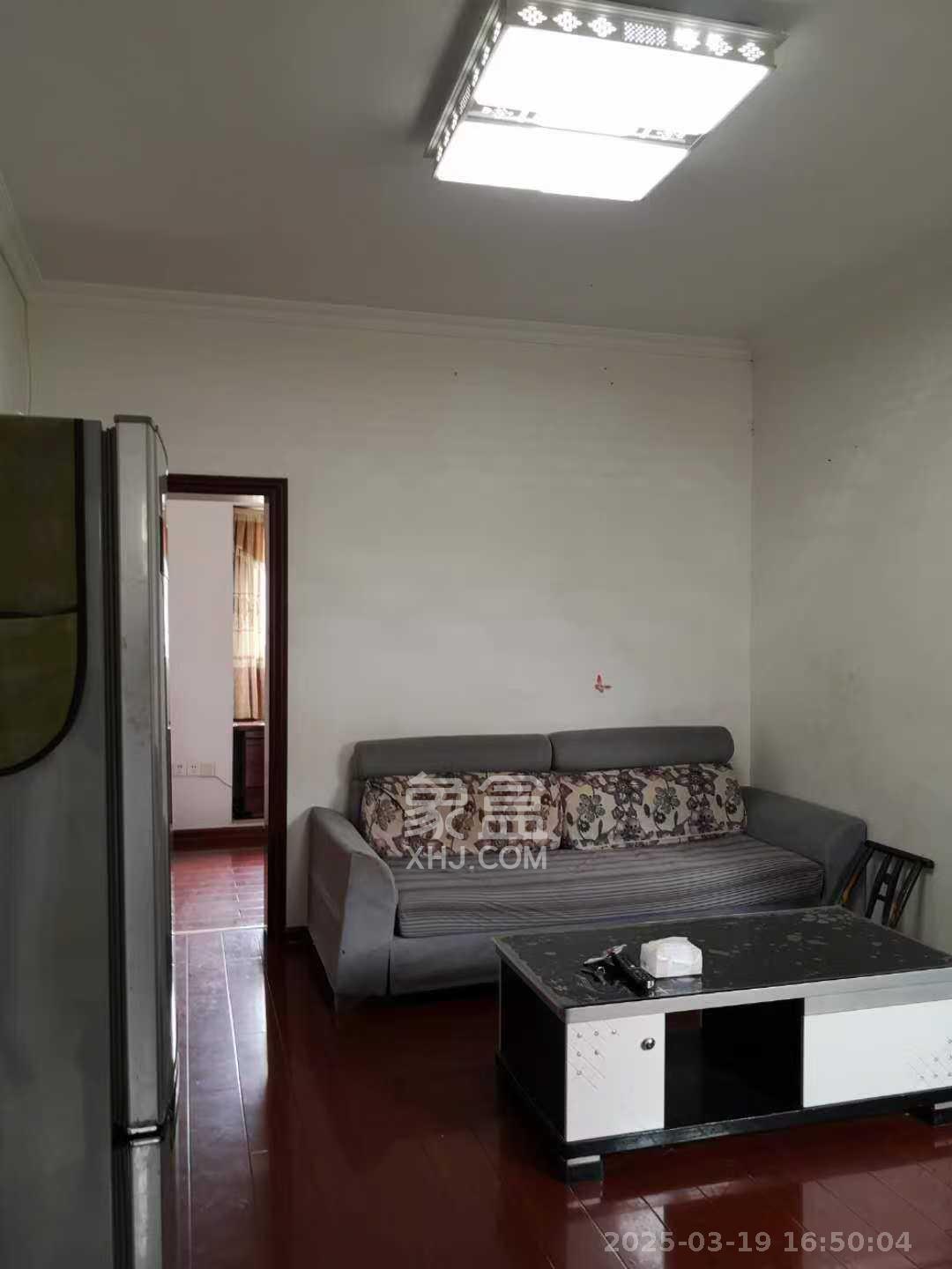 桔园小区1-8片 2室1厅1卫 1200.0元/月 桔园小区1-8片 2室1厅1卫 1200.0元/月室内图