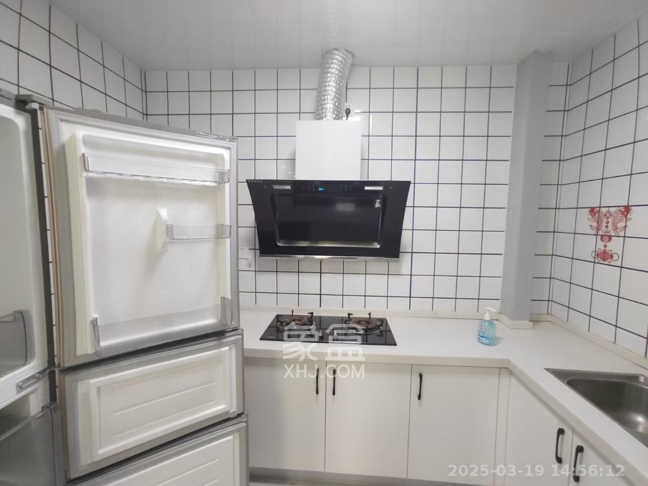 蓝光雍锦半岛 3室2厅2卫 3000.0元/月 蓝光雍锦半岛 3室2厅2卫 3000.0元/月室内图