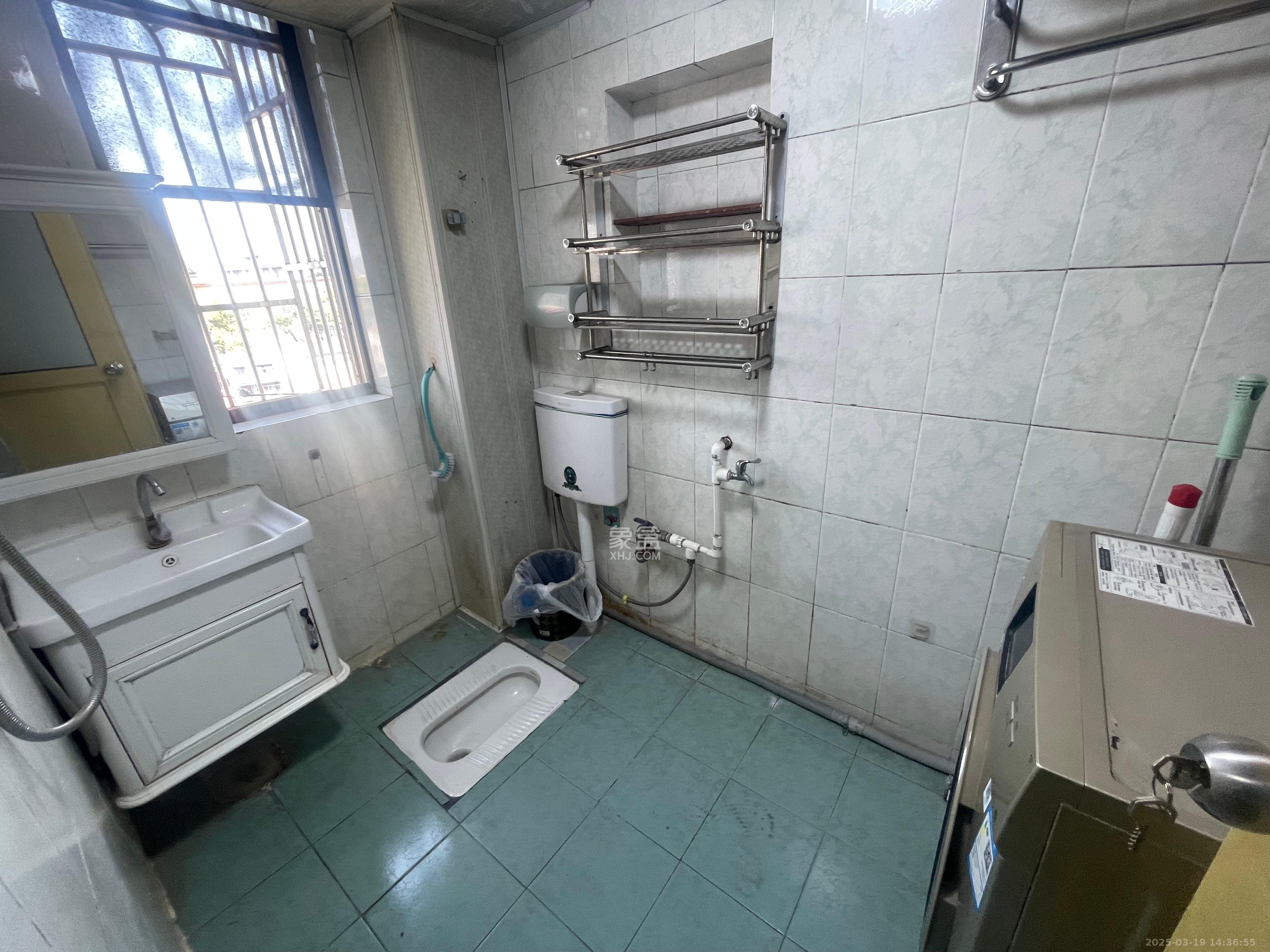 南沙公寓  2室1厅1卫    1800.0元/月 南沙公寓  2室1厅1卫    1800.0元/月室内图