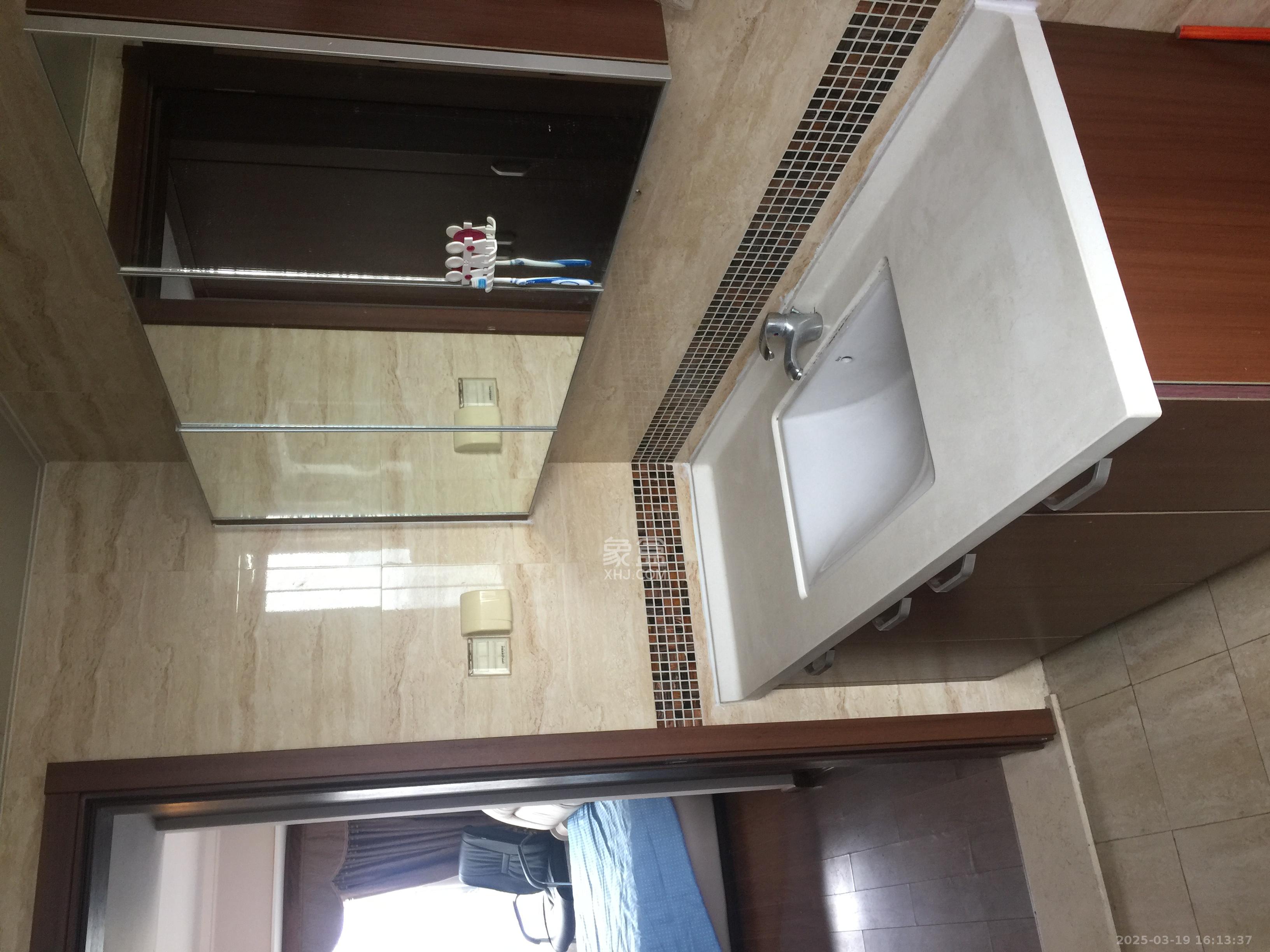 万科金域华府二期 3室2厅2卫 3000.0元/月 万科金域华府二期 3室2厅2卫 3000.0元/月室内图