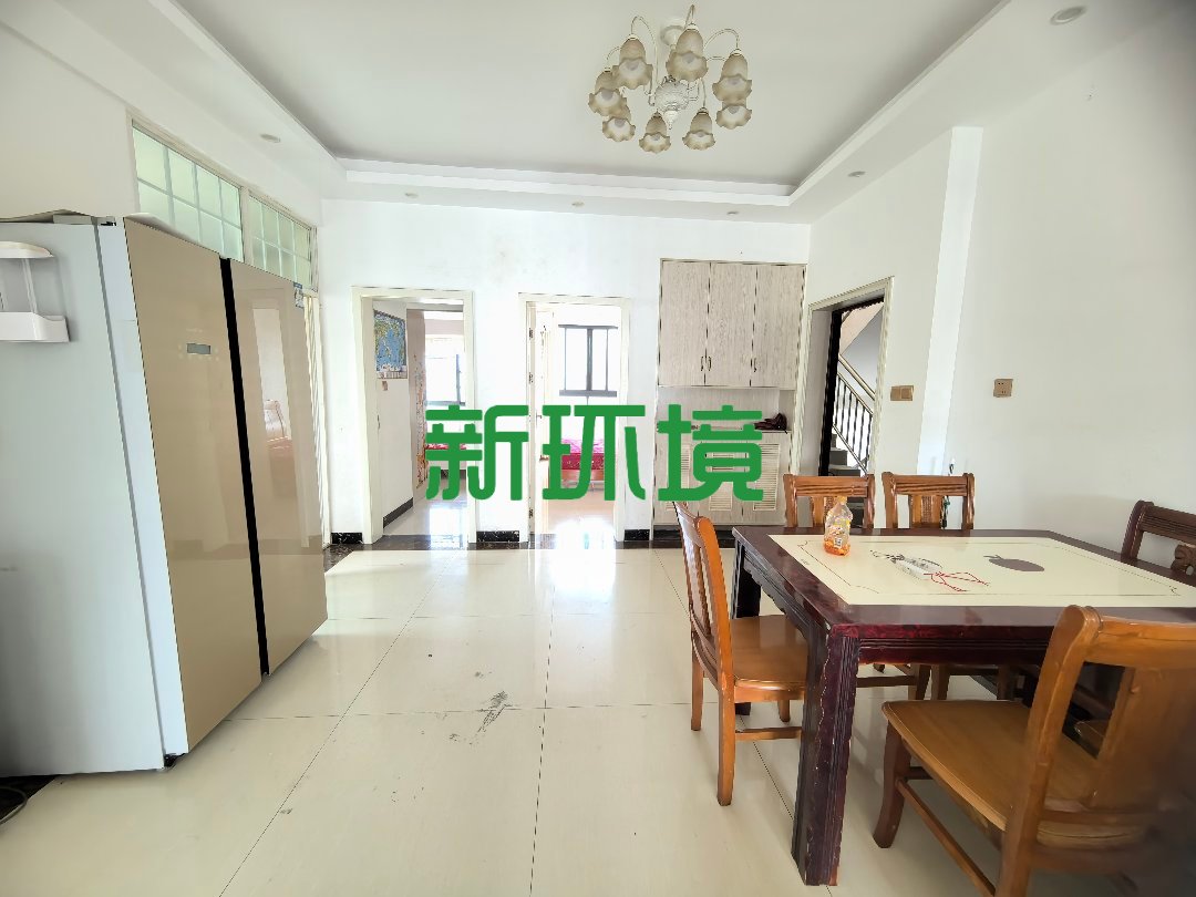 森林之家 3室2厅1卫 32.0万 森林之家 3室2厅1卫 32.0万客厅