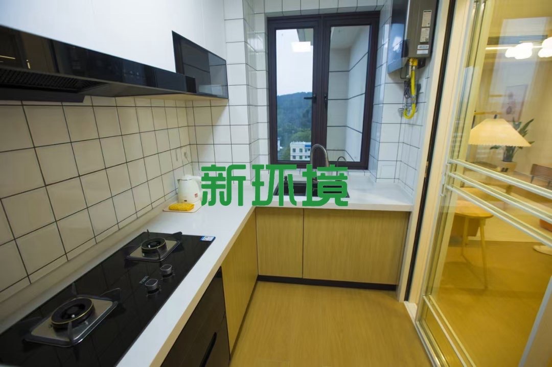 唯独逸臣公园  1室0厅0卫   74.80万客厅