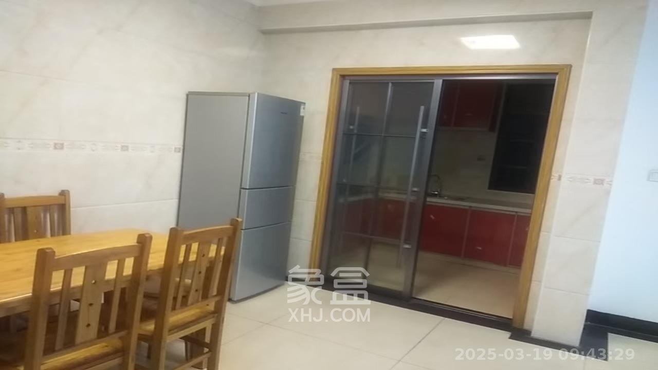 景塘家园  3室2厅1卫   2100.00元/月室内图