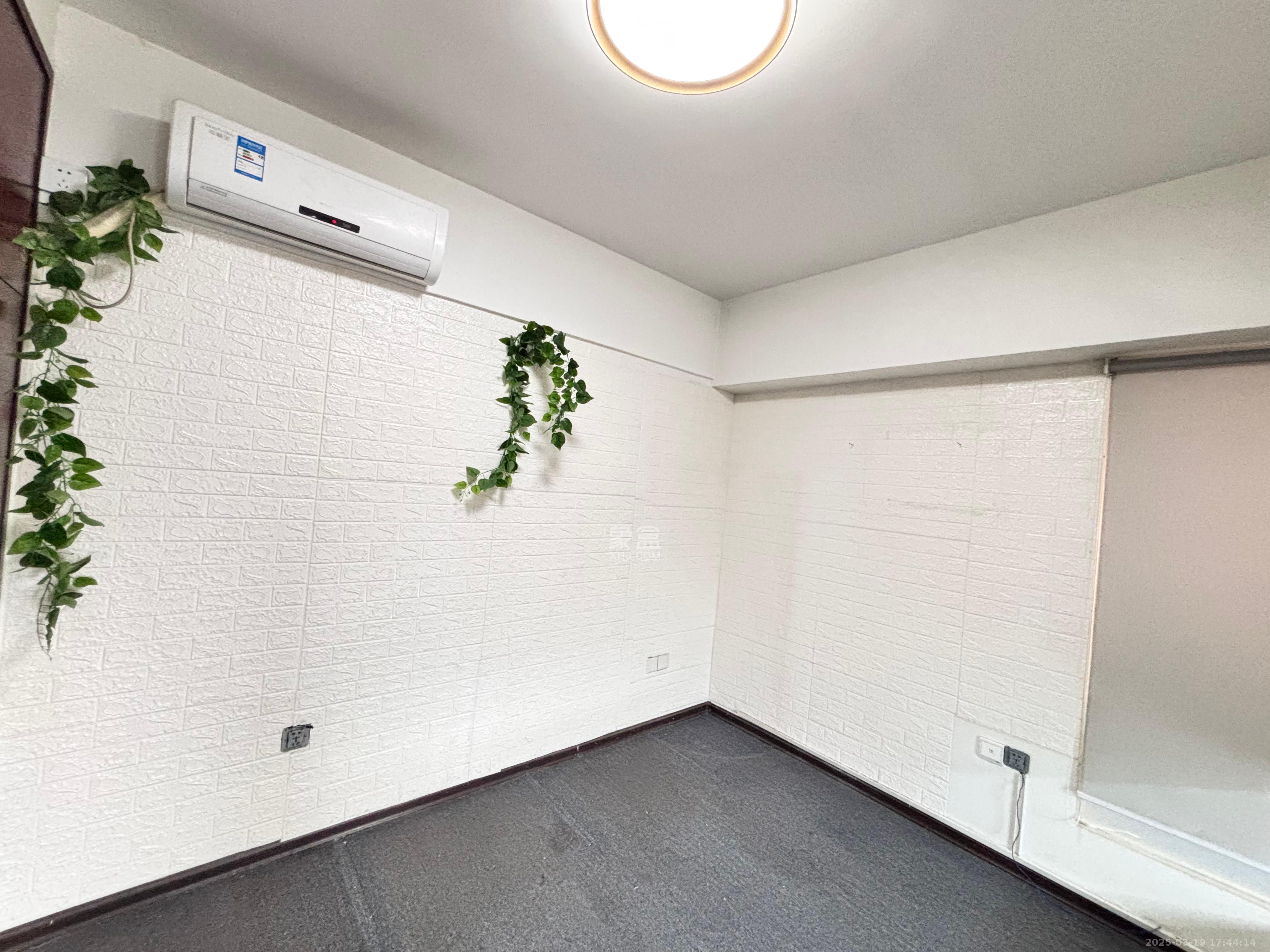 金桂名城 2室2厅2卫 1500.0元/月 金桂名城 2室2厅2卫 1500.0元/月室内图