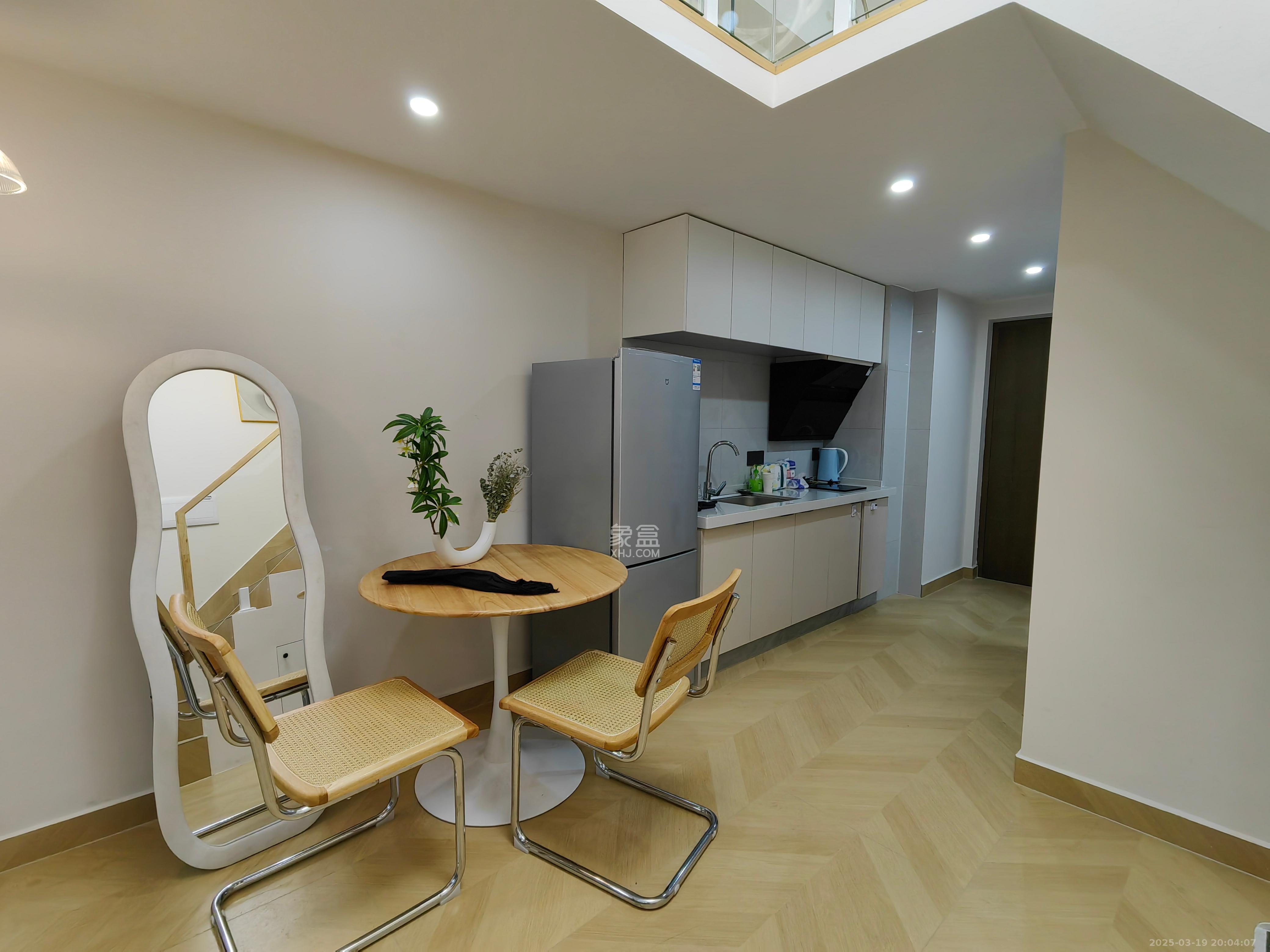 中建宝铂公馆 2室1厅1卫 2980.0元/月 中建宝铂公馆 2室1厅1卫 2980.0元/月室内图