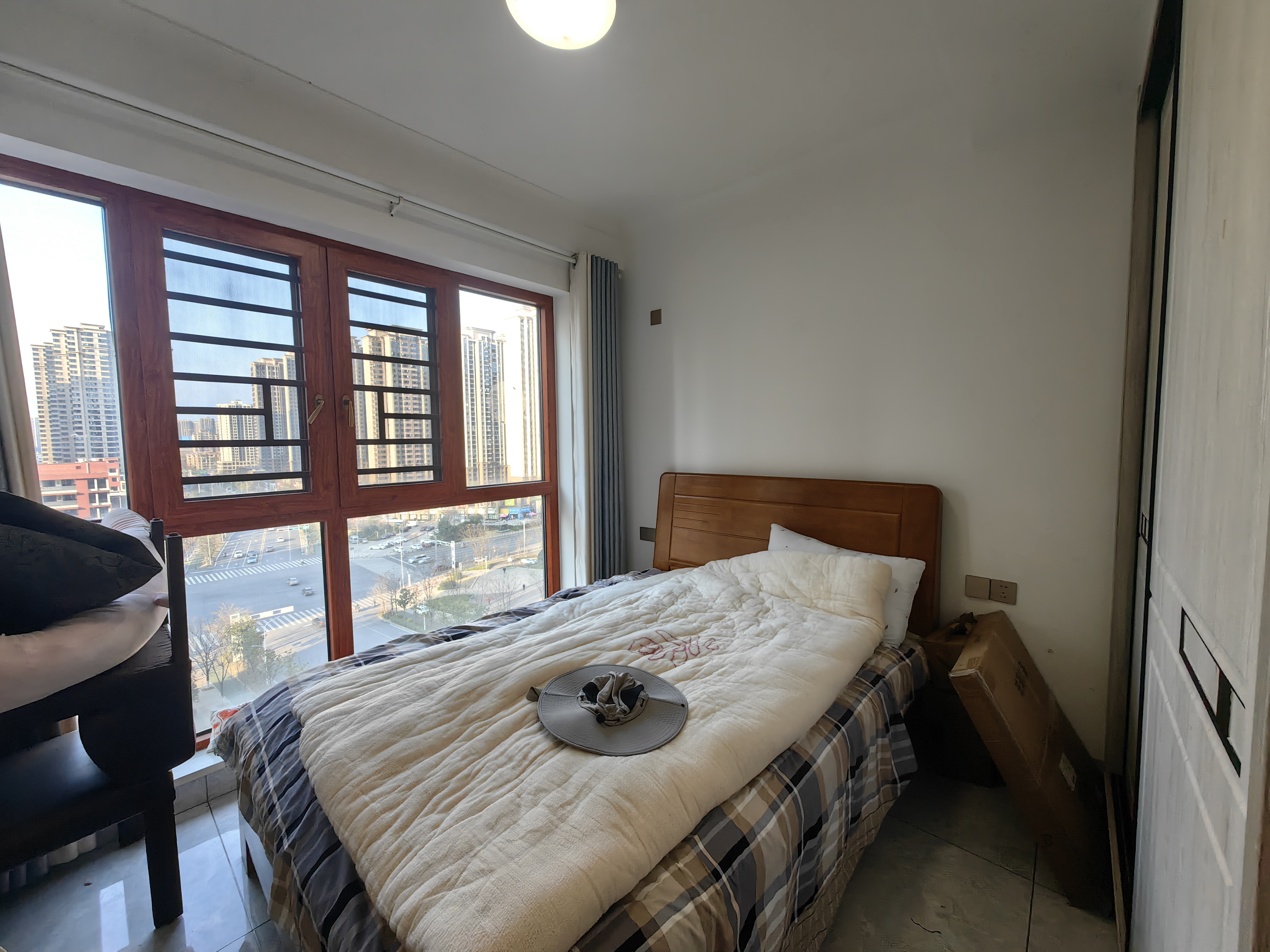 春藤小镇 4室2厅2卫 130.0万 春藤小镇 4室2厅2卫 130.0万室内图