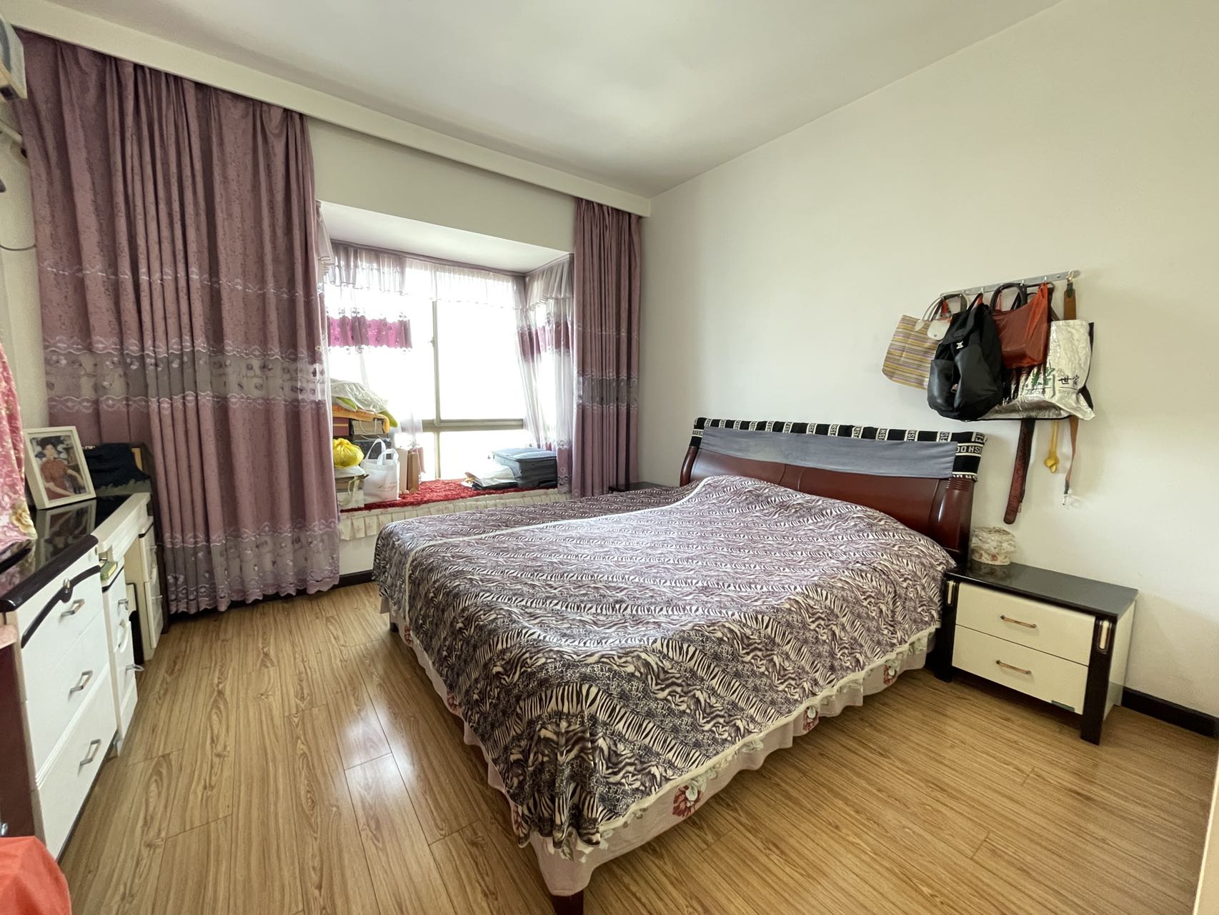 时尚新天地(平和堂) 3室2厅2卫 85.0万 时尚新天地(平和堂) 3室2厅2卫 85.0万室内图