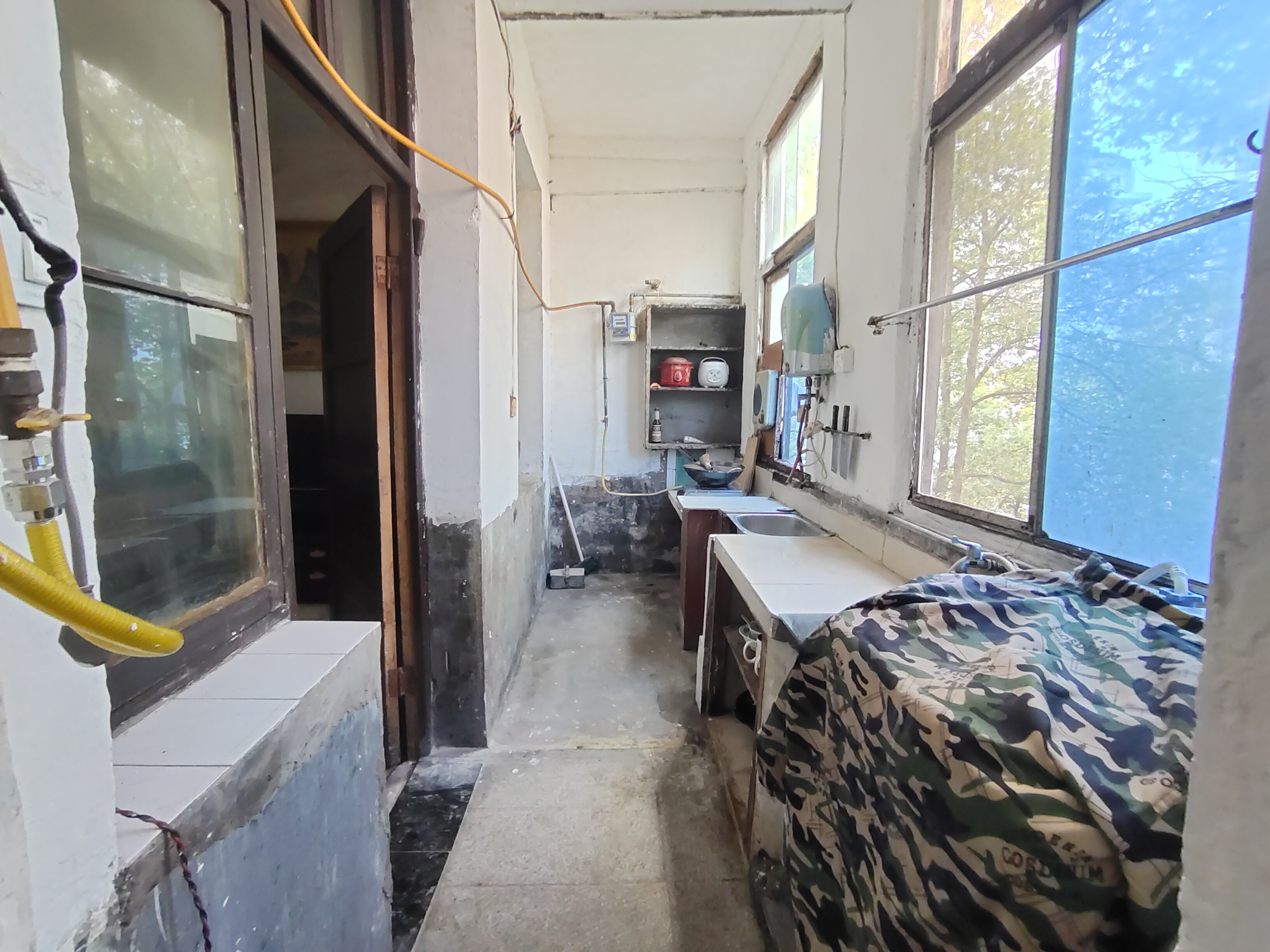 市建小区 2室1厅1卫 13.8万 市建小区 2室1厅1卫 13.8万室内图