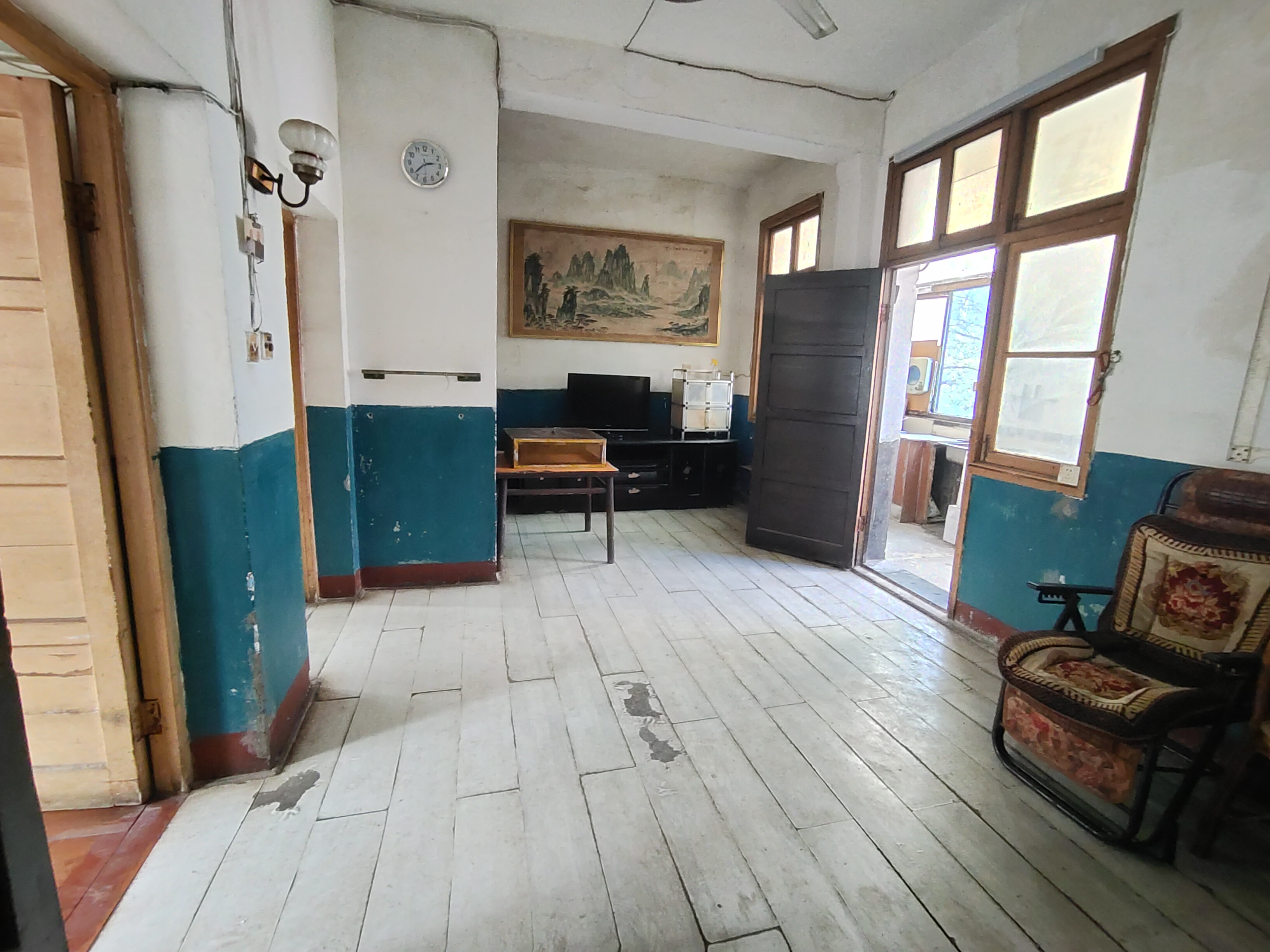 市建小区 2室1厅1卫 13.8万 市建小区 2室1厅1卫 13.8万室内图