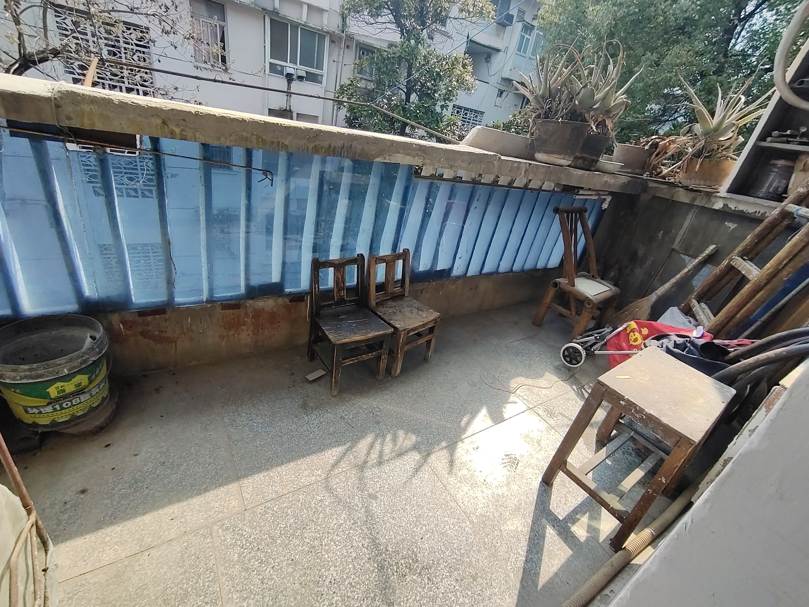 市建小区 2室1厅1卫 13.8万 市建小区 2室1厅1卫 13.8万室内图