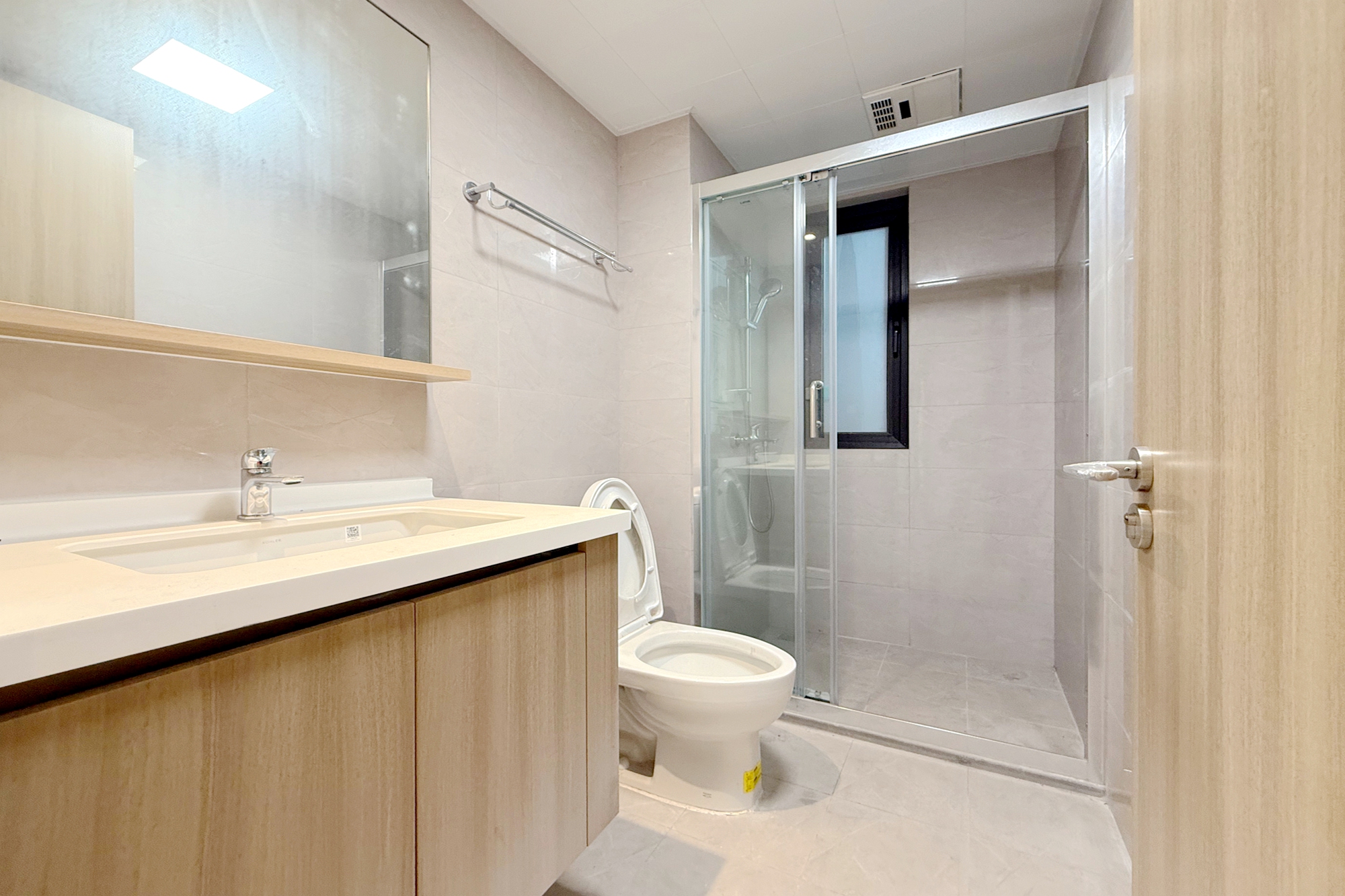 金辉优步学府 2室2厅1卫 58.0万 金辉优步学府 2室2厅1卫 58.0万卫生间