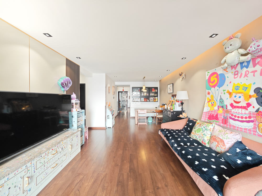 西湖鸿运佳苑  3室2厅2卫    92.0万