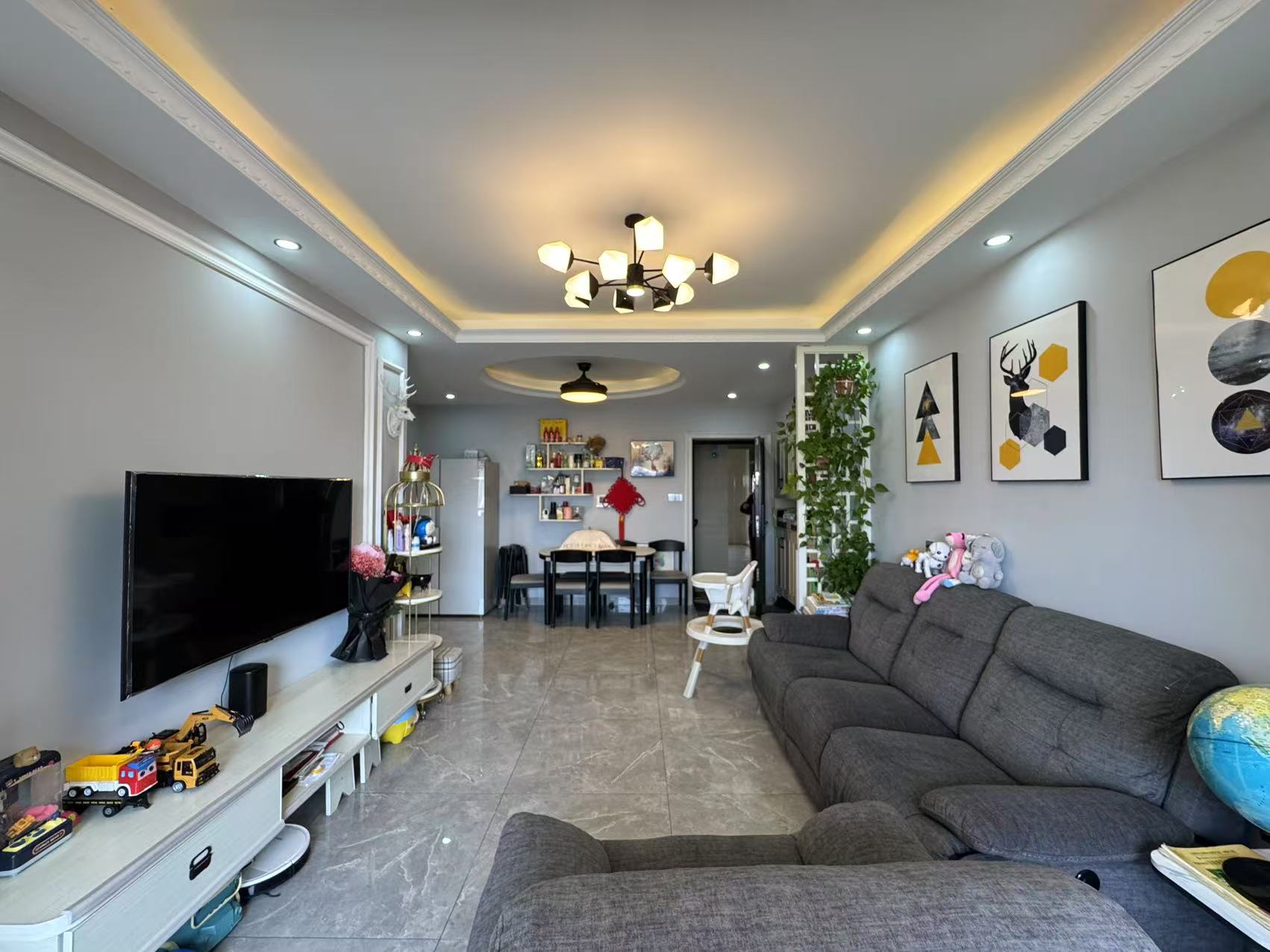 美的城三期 3室2厅0卫 56.8万 美的城三期 3室2厅0卫 56.8万室内图