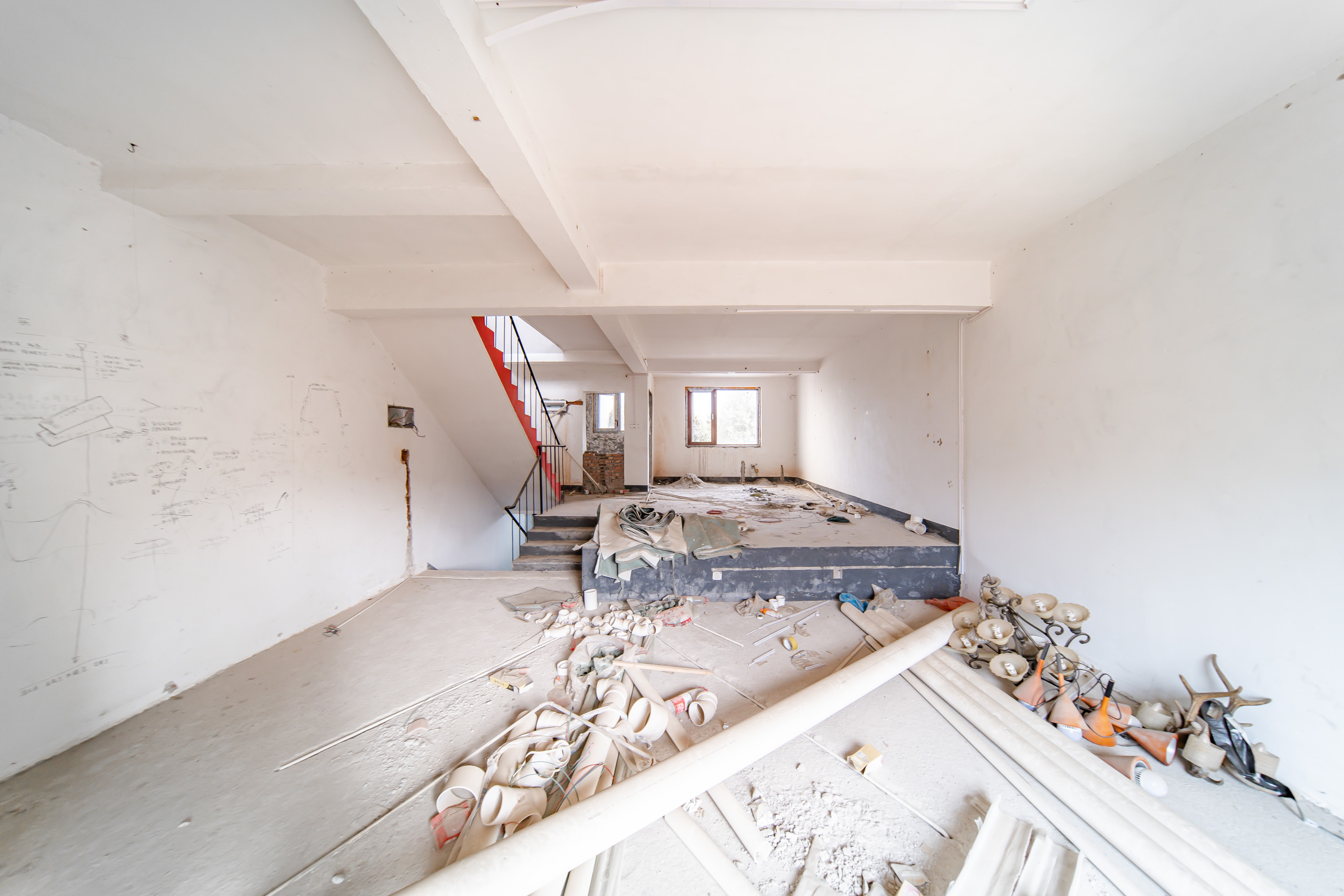 中天山语林居 5室3厅3卫 268.0万 中天山语林居 5室3厅3卫 268.0万客厅