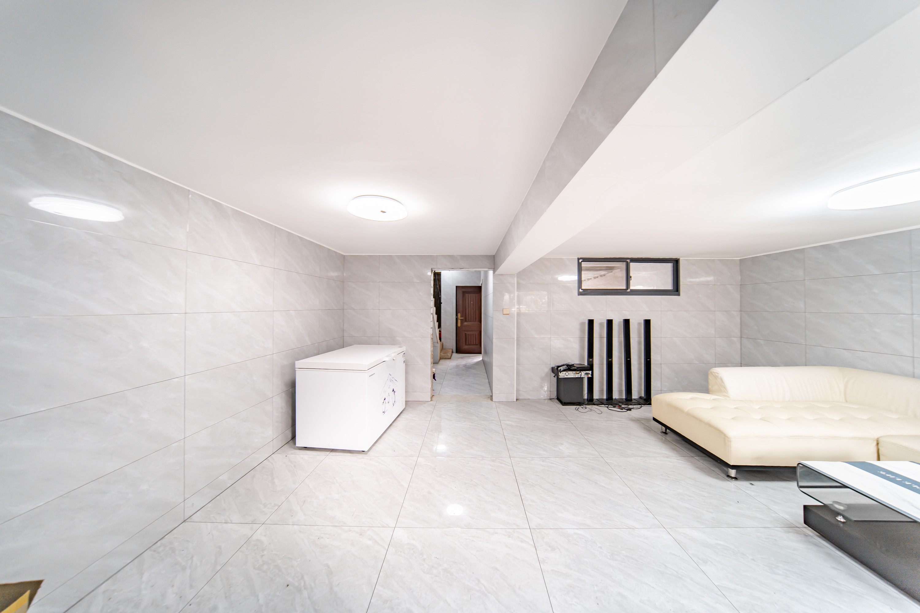 中天山语林居 5室3厅3卫 268.0万 中天山语林居 5室3厅3卫 268.0万其他