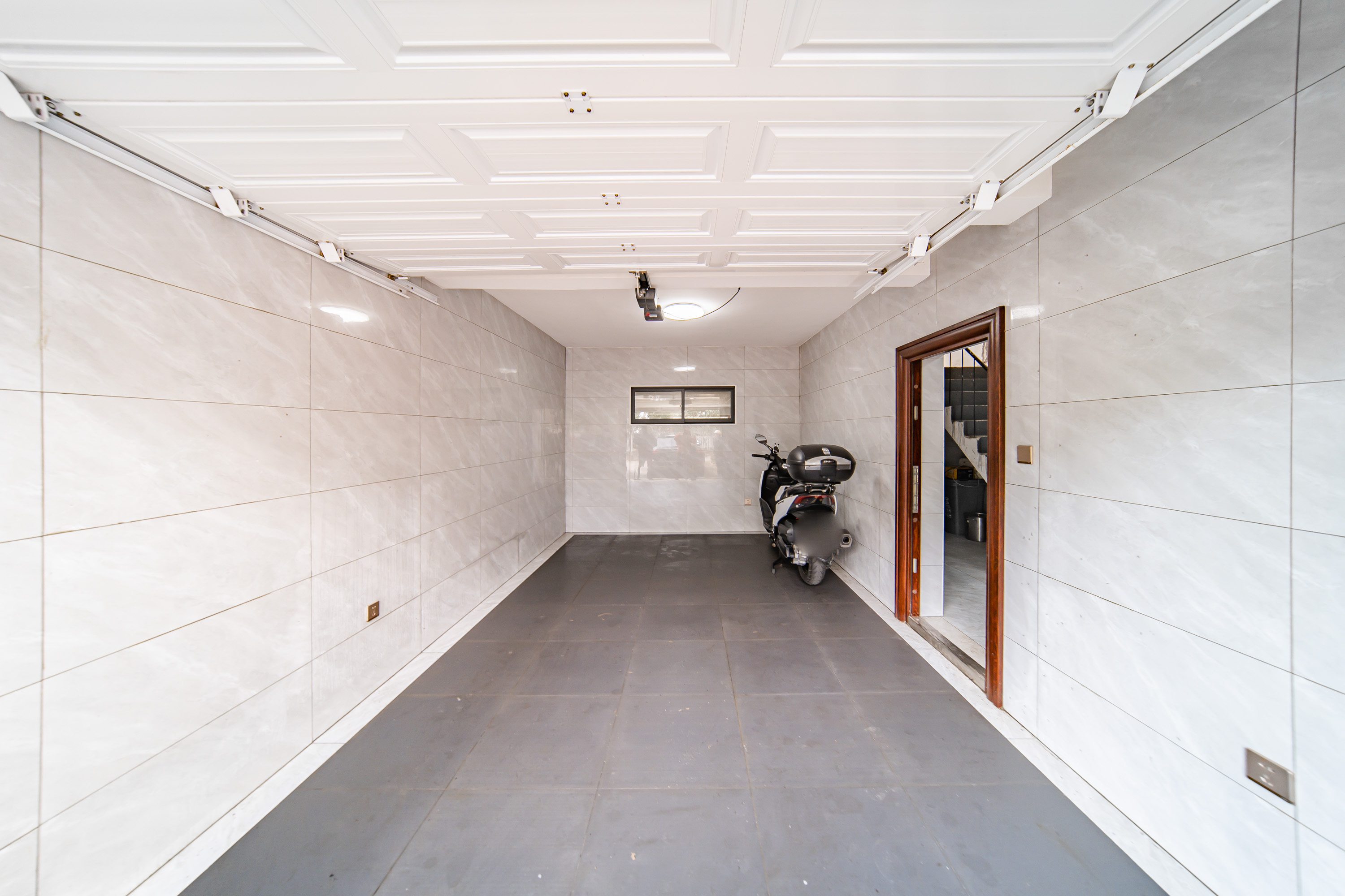 中天山语林居 5室3厅3卫 268.0万 中天山语林居 5室3厅3卫 268.0万其他