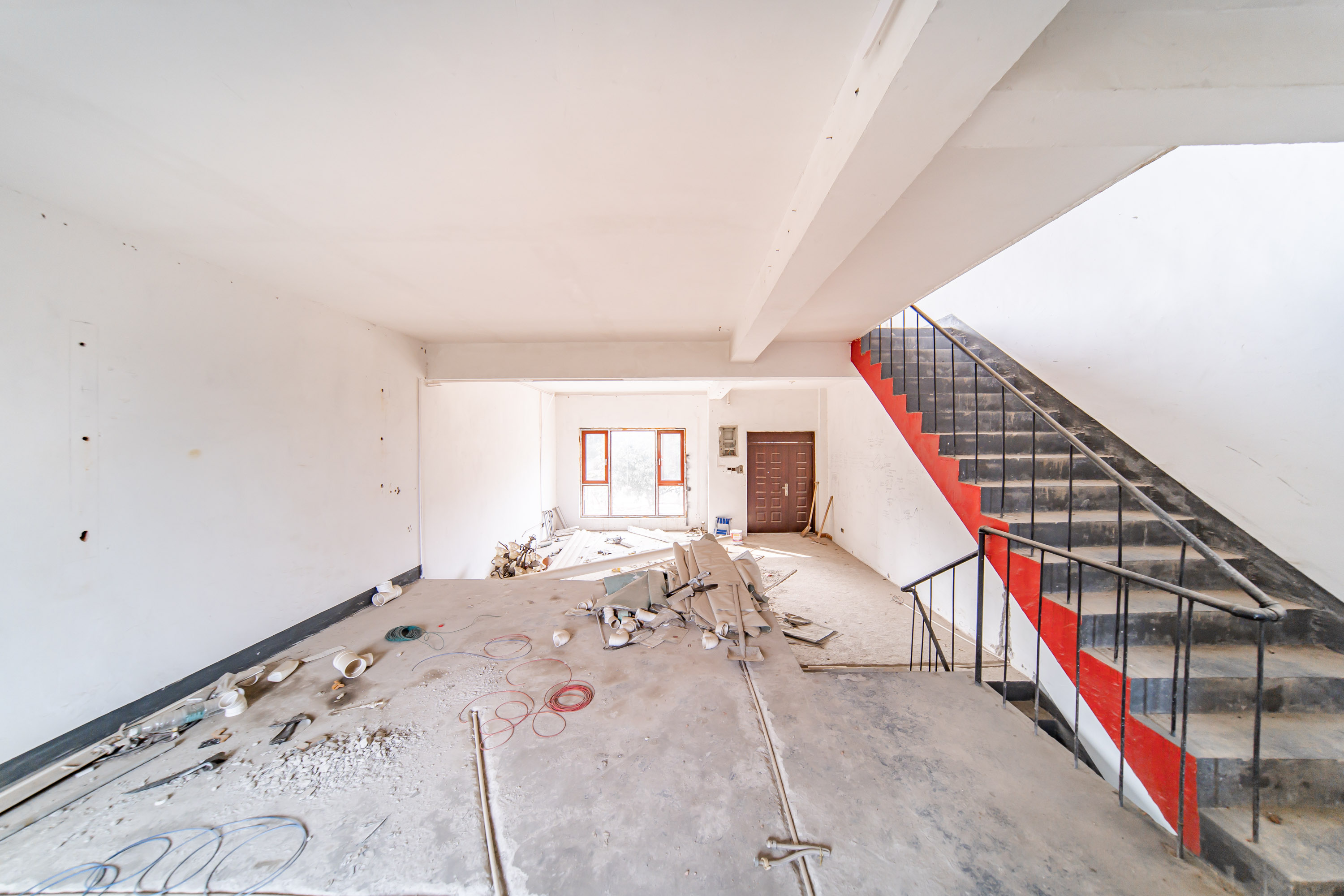 中天山语林居 5室3厅3卫 268.0万 中天山语林居 5室3厅3卫 268.0万卧室