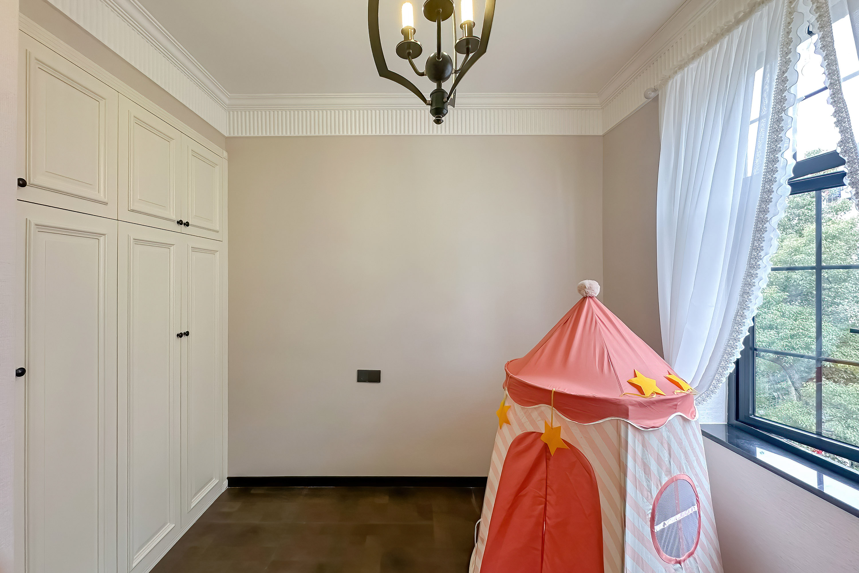 矿冶研究院(科学村社区)  3室2厅1卫    68.0万卧室