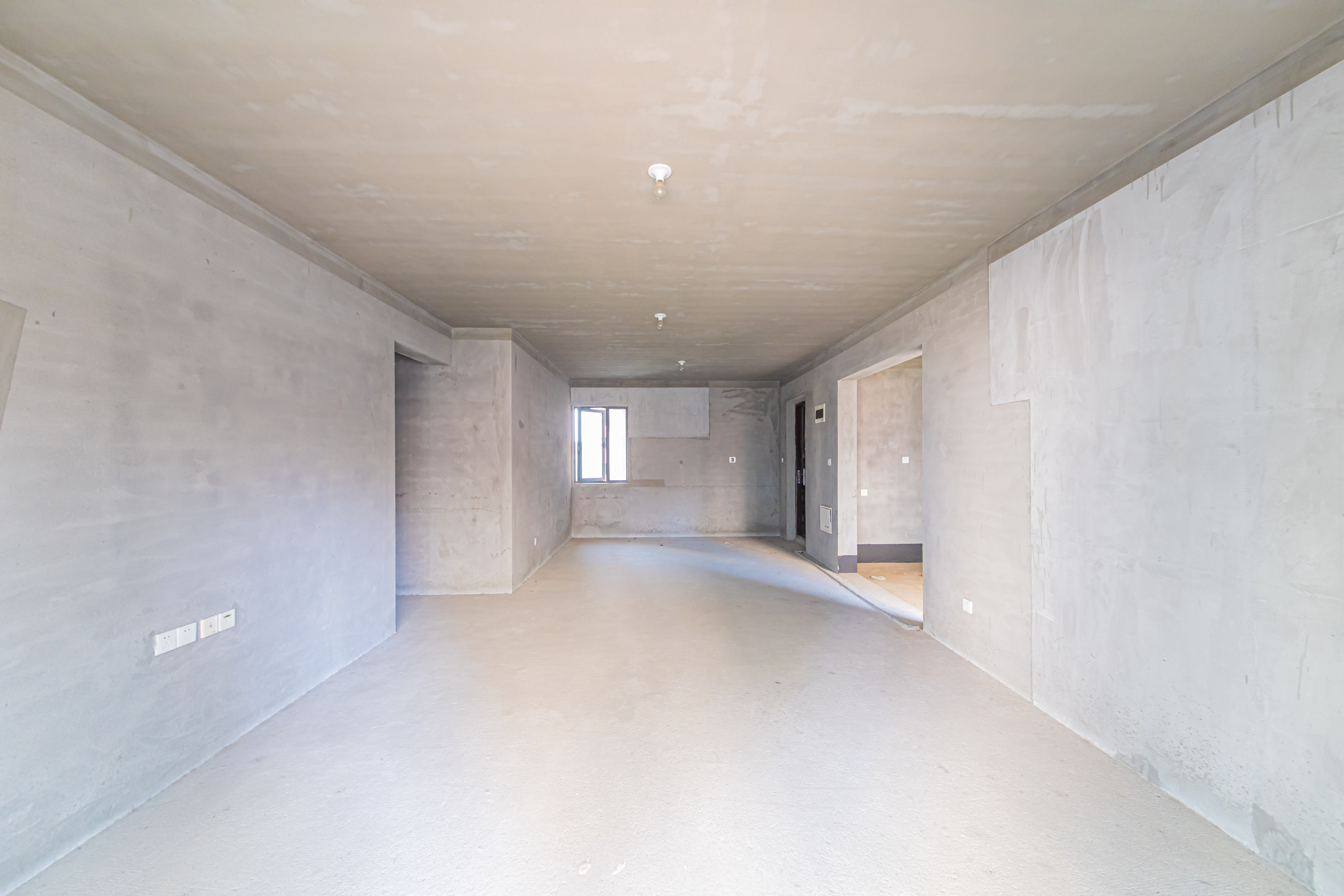 鑫远玲珑  4室2厅2卫   125.00万 鑫远玲珑  4室2厅2卫   125.00万客厅