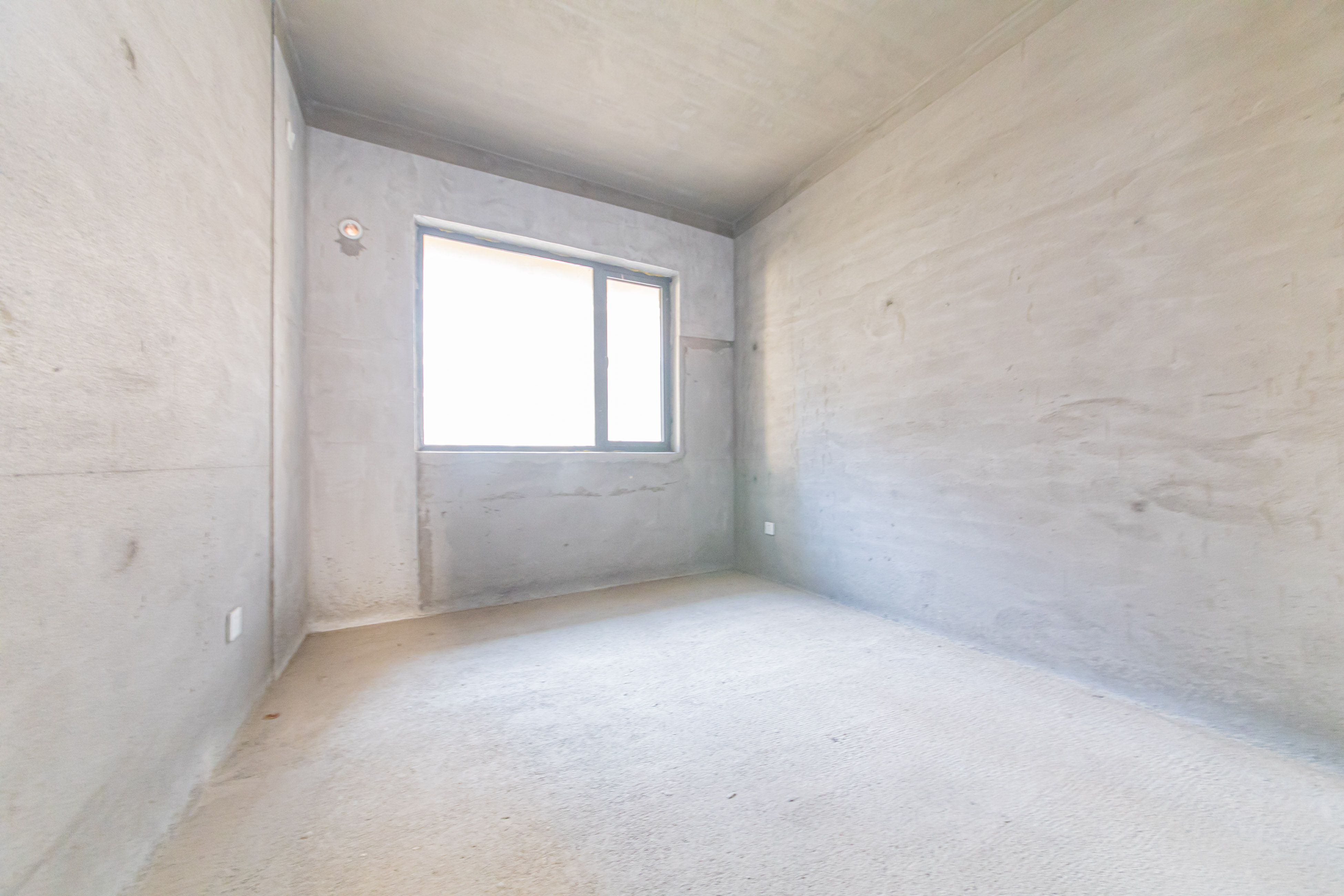 鑫远玲珑  4室2厅2卫   125.00万 鑫远玲珑  4室2厅2卫   125.00万卧室