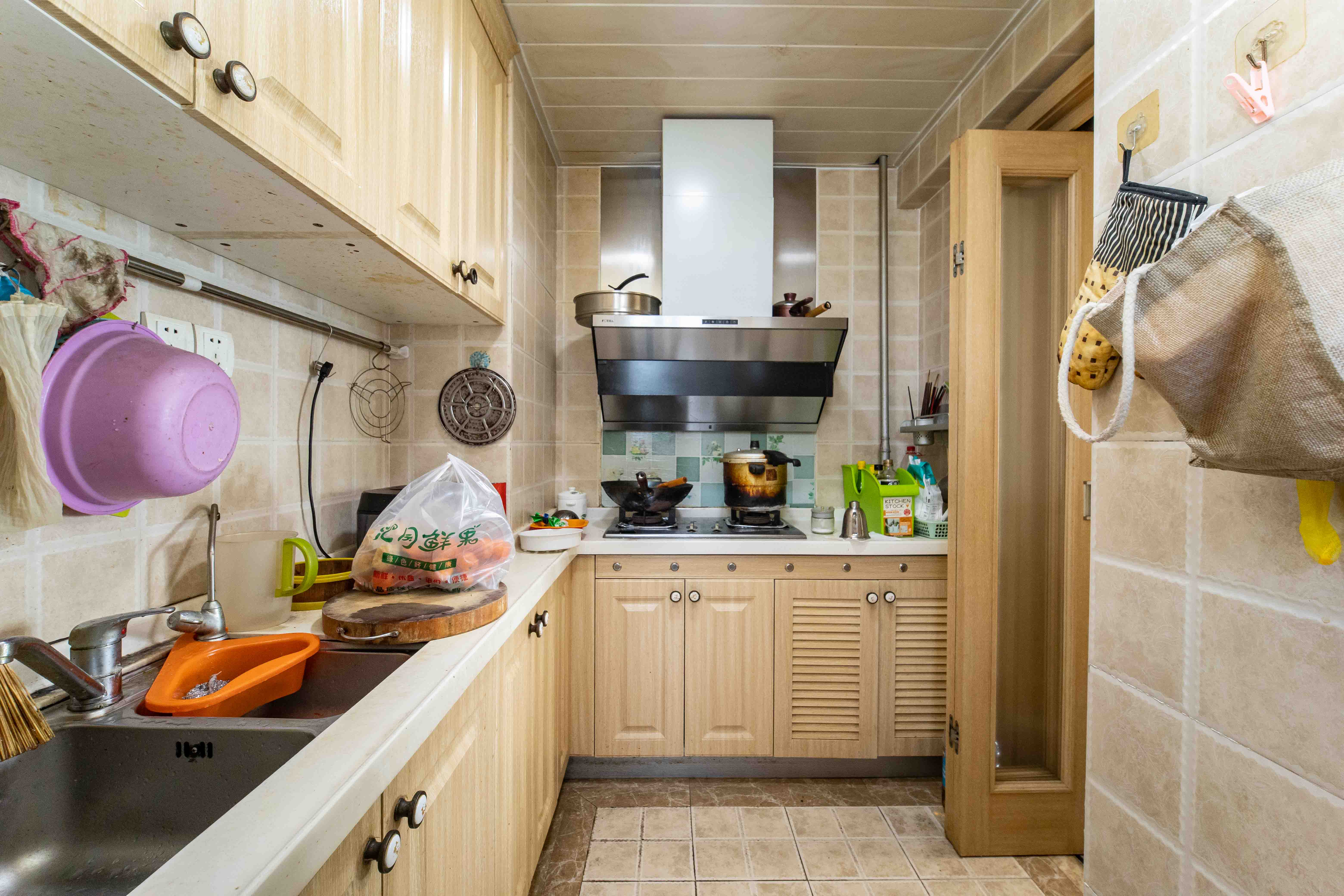 佳兆业时代广场 3室2厅2卫 88.8万 佳兆业时代广场 3室2厅2卫 88.8万厨房