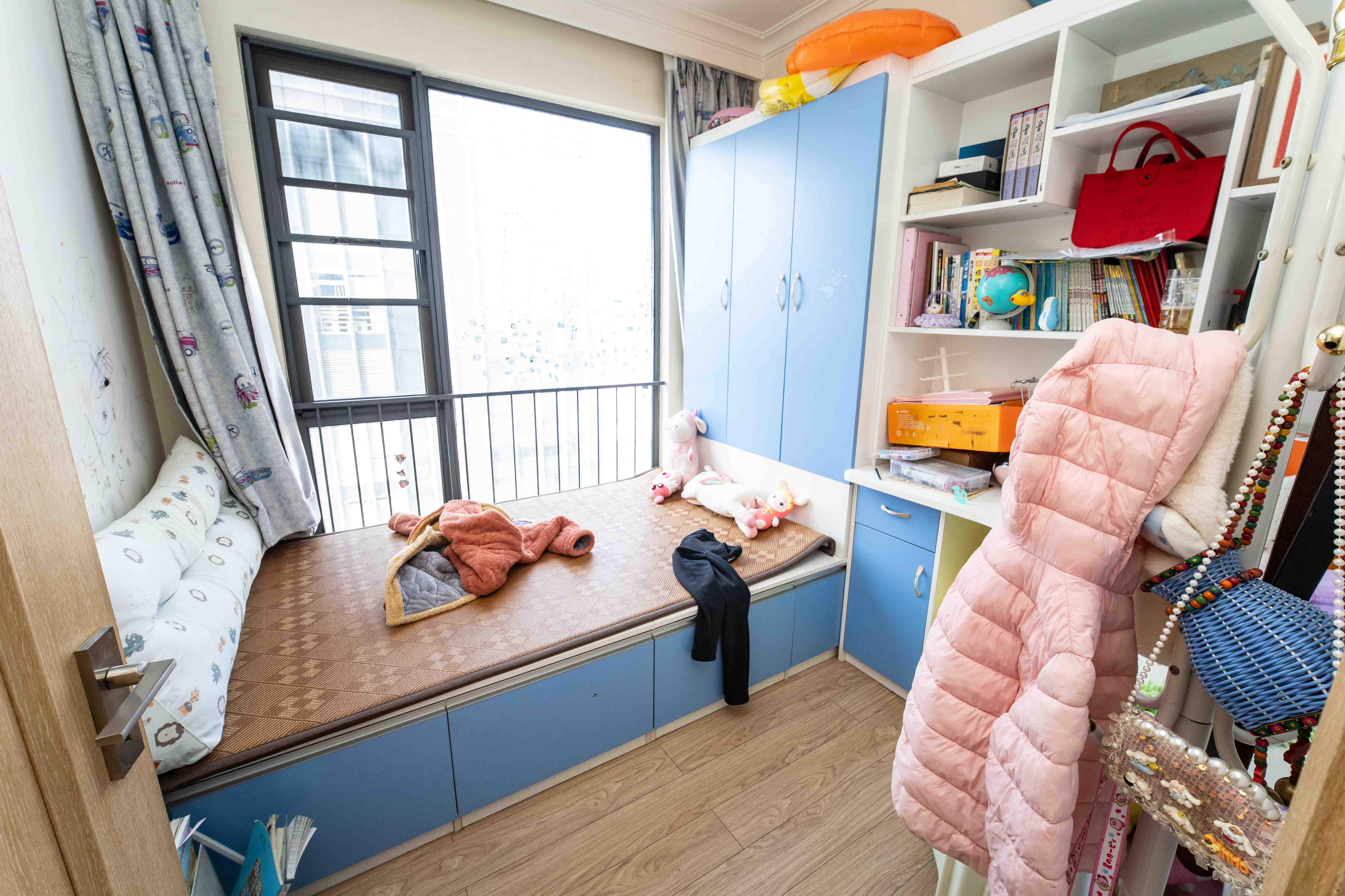 佳兆业时代广场  3室2厅2卫    88.8万卧室