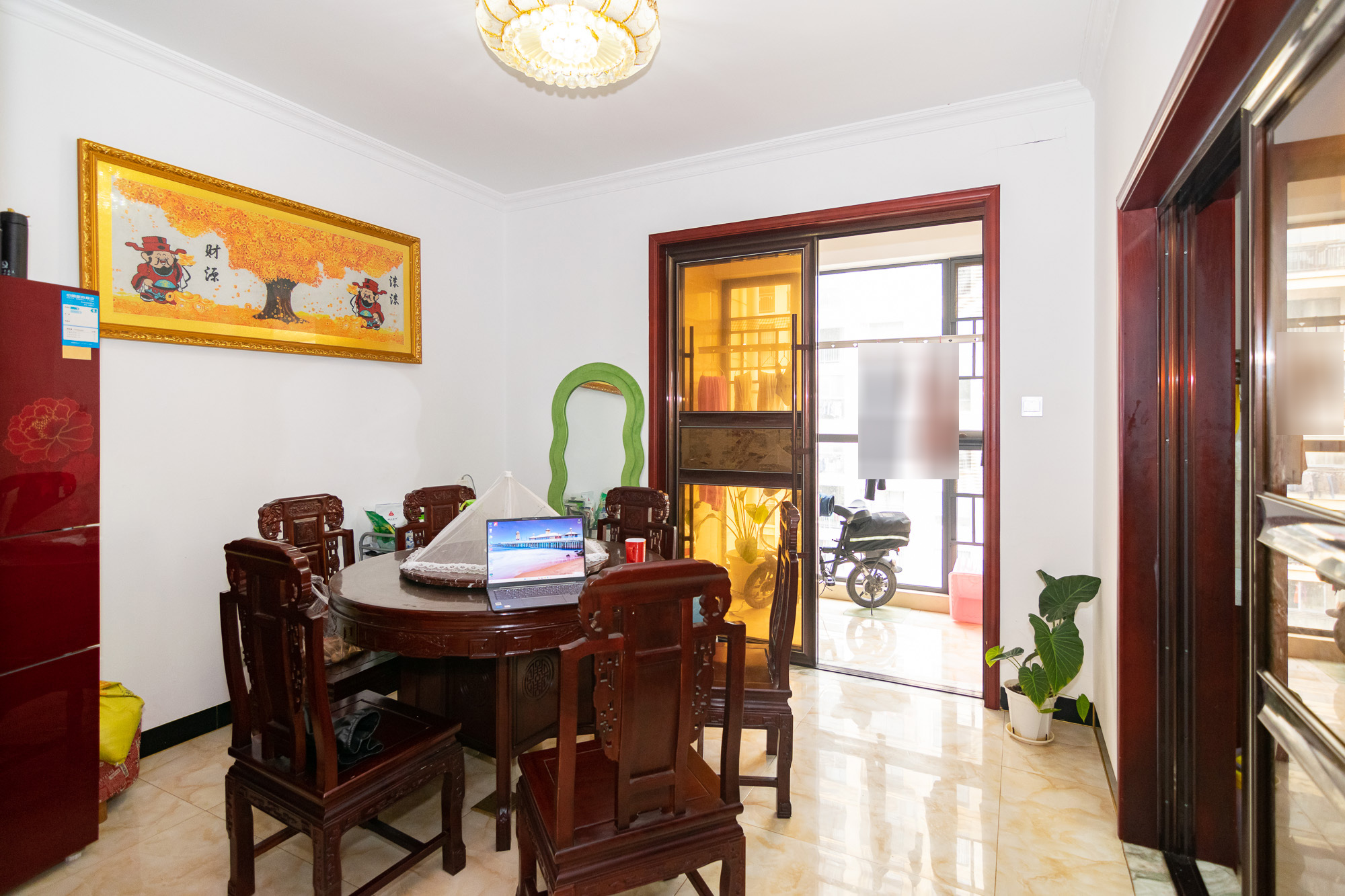 晟通城 3室2厅2卫 85.0万 晟通城 3室2厅2卫 85.0万客厅