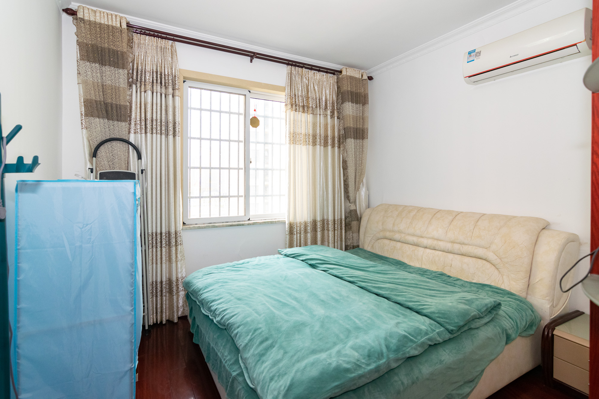 晟通城 3室2厅2卫 85.0万 晟通城 3室2厅2卫 85.0万卧室