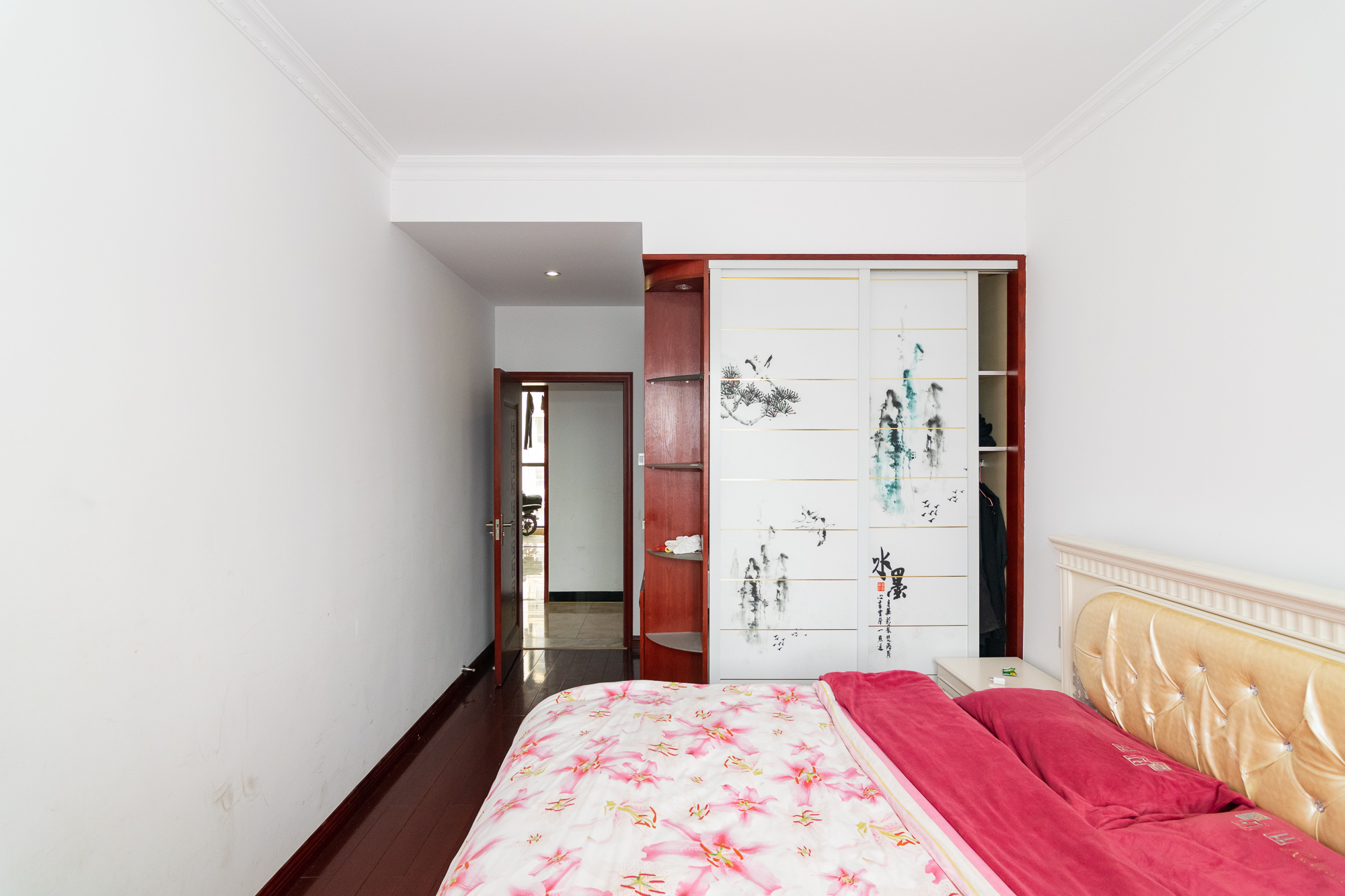 晟通城 3室2厅2卫 85.0万 晟通城 3室2厅2卫 85.0万卧室