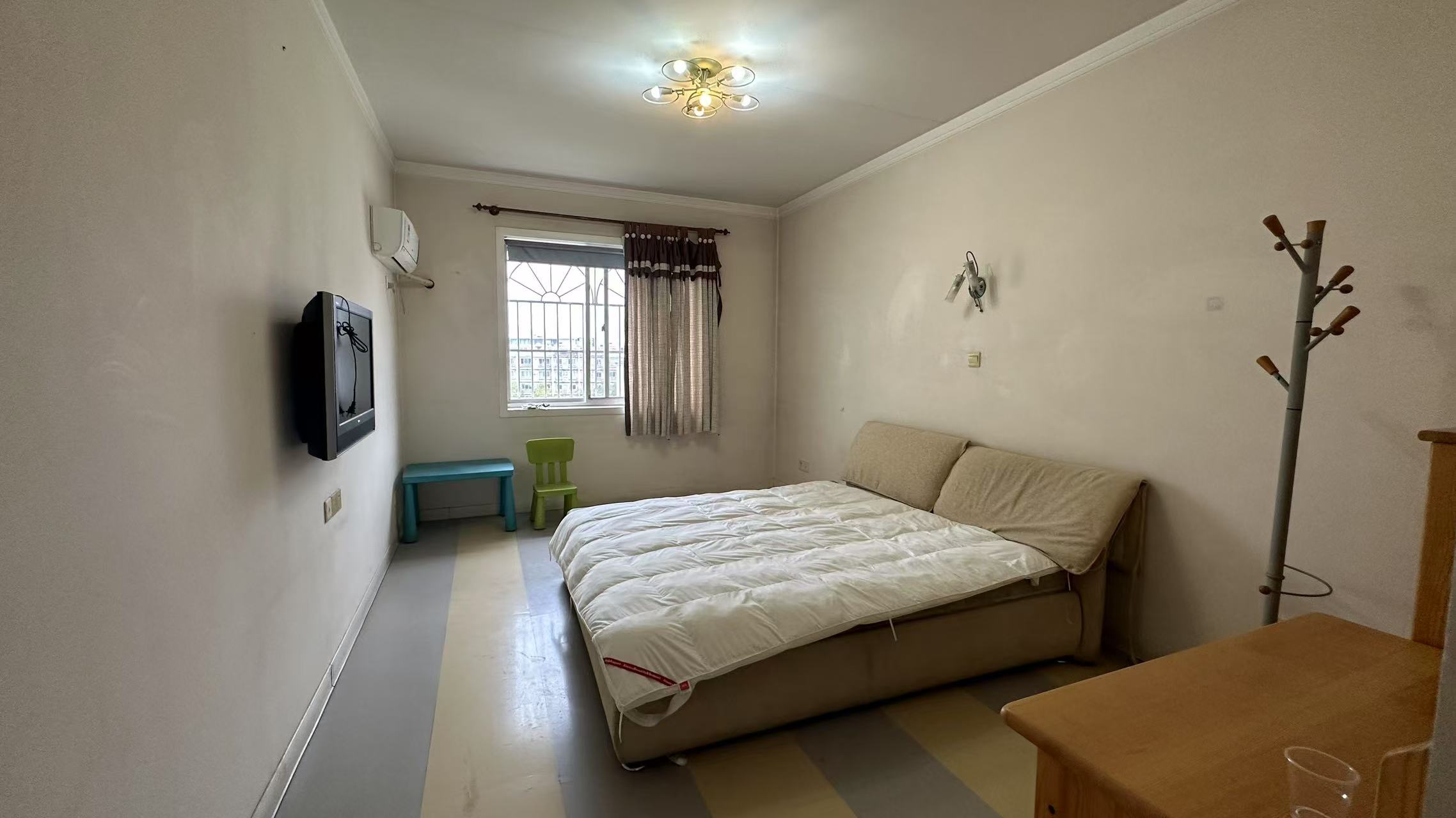 财政局单位房 4室2厅2卫 45.0万 财政局单位房 4室2厅2卫 45.0万室内图