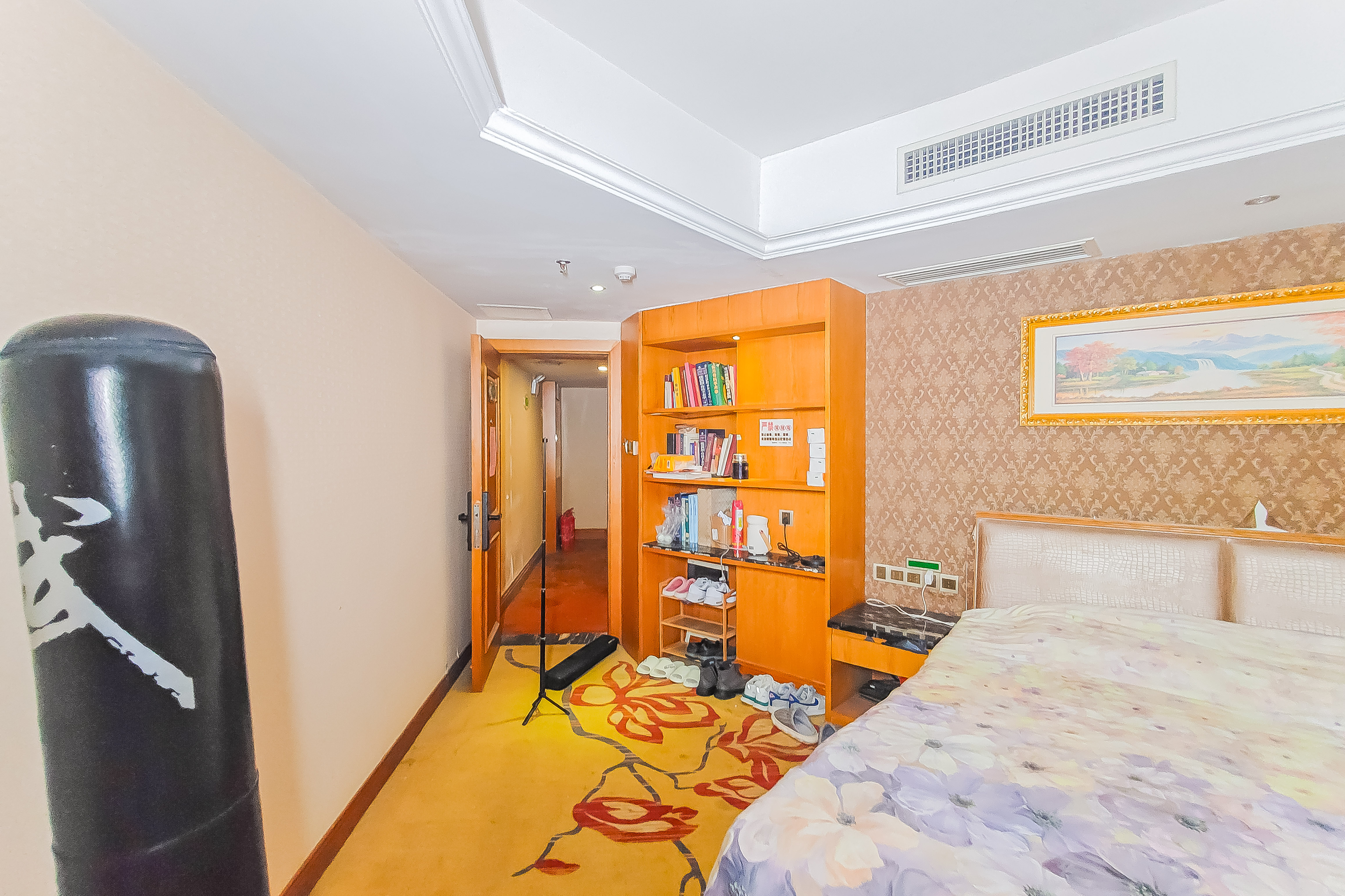 三重星都心  1室1厅1卫    34.0万 三重星都心  1室1厅1卫    34.0万客厅