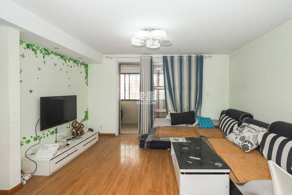 麓谷锦和园  3室2厅1卫    50.0万