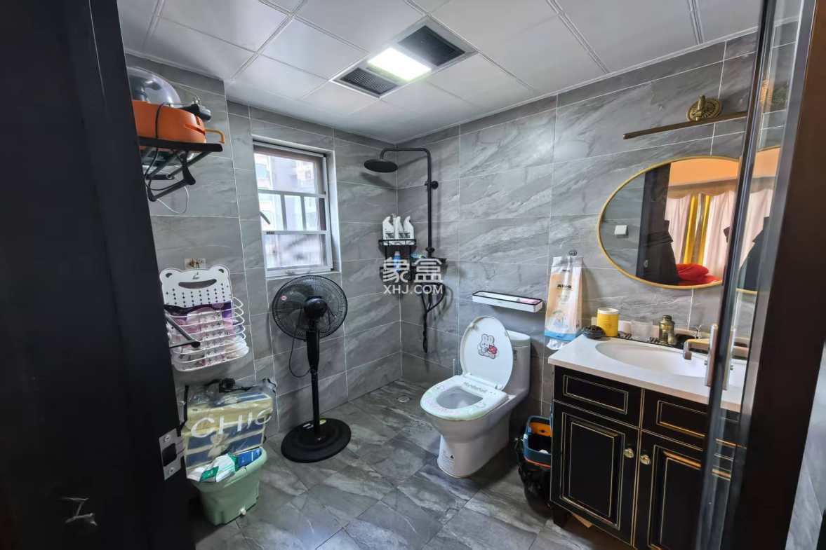 蓝溪谷 3室2厅2卫 85.0万 蓝溪谷 3室2厅2卫 85.0万室内图