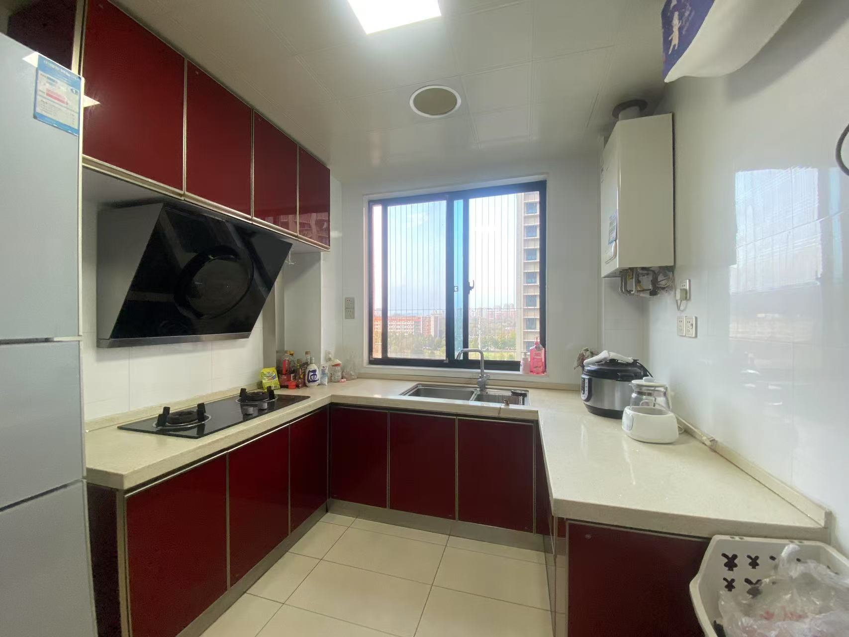 龙腾国际 3室2厅2卫 63.0万 龙腾国际 3室2厅2卫 63.0万室内图