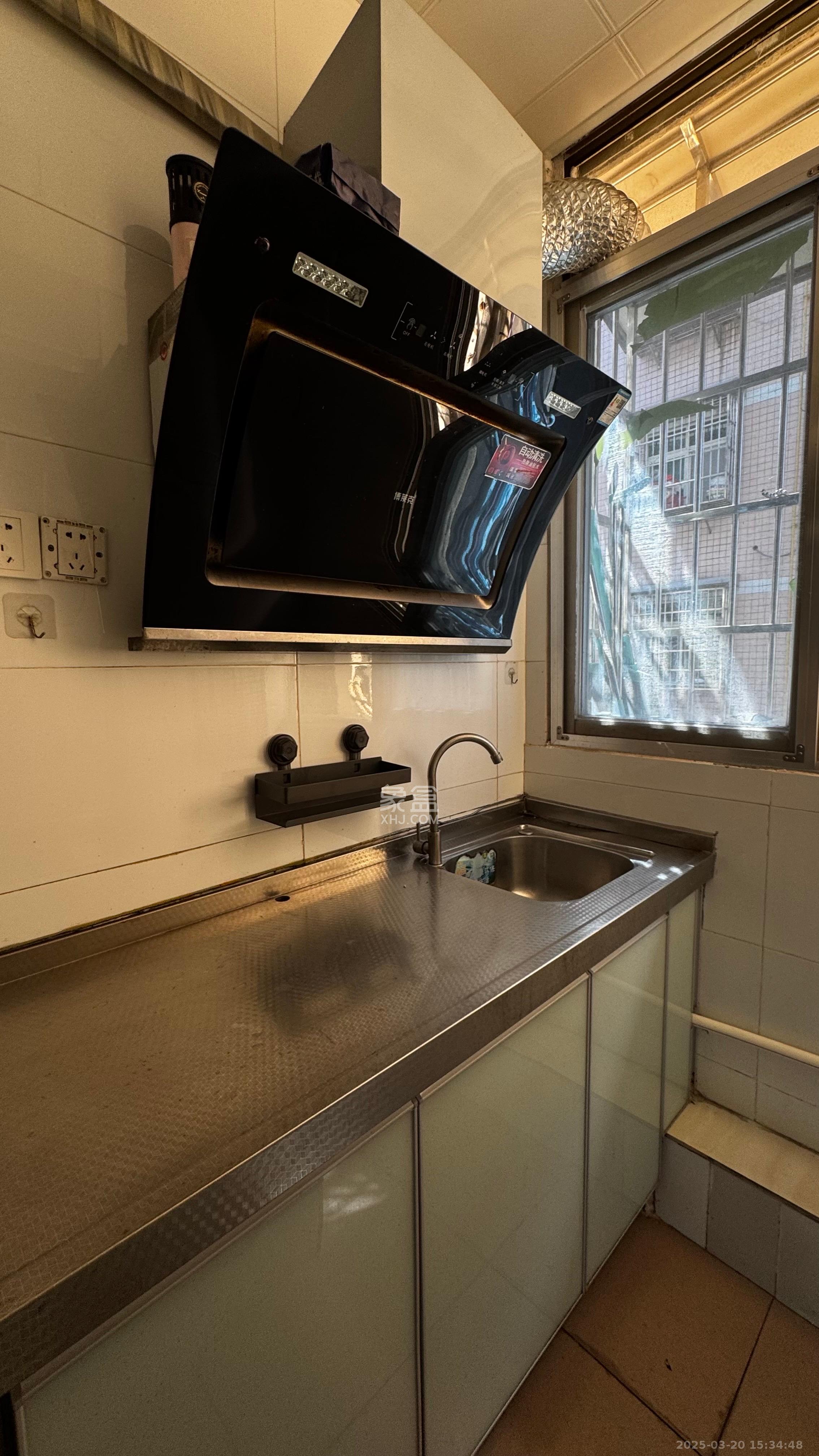 新合四村 1室0厅1卫 750.0元/月 新合四村 1室0厅1卫 750.0元/月室内图