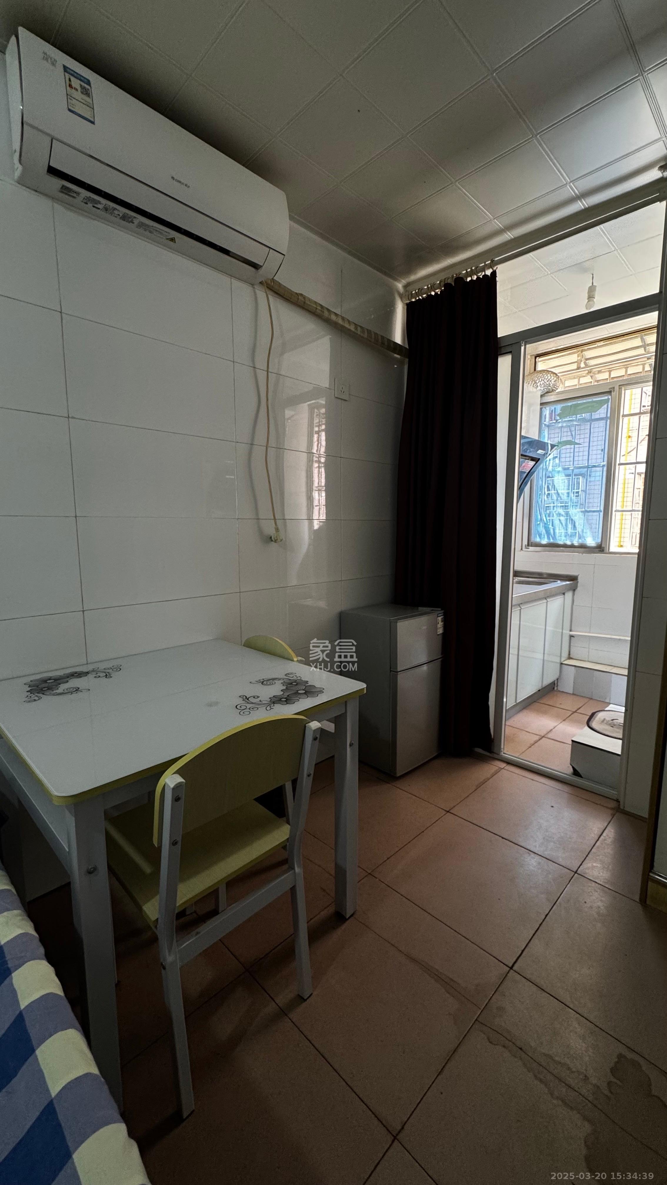 新合四村  1室0厅1卫    750.0元/月室内图