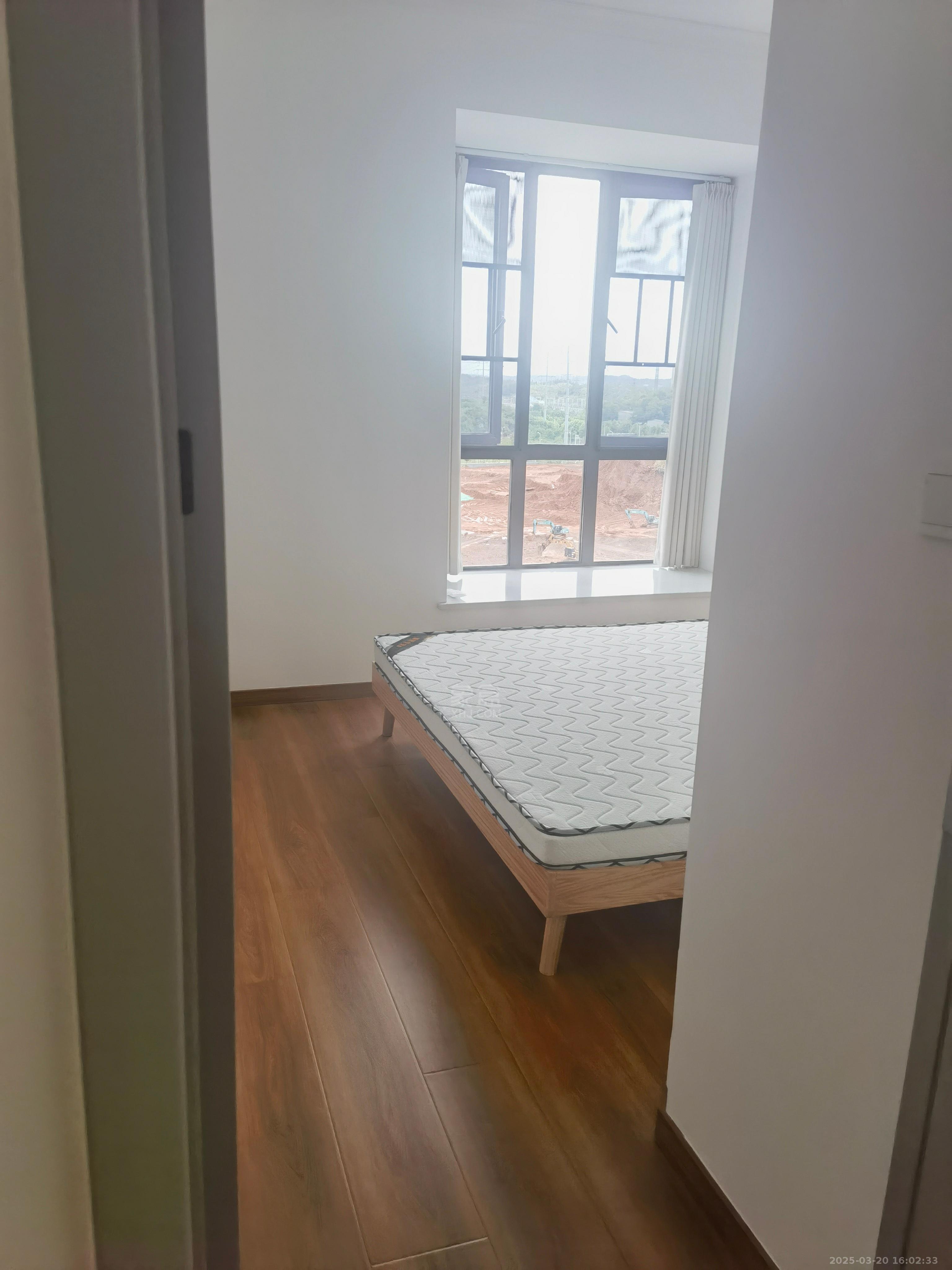 山水豪庭 2室2厅1卫 1800.0元/月 山水豪庭 2室2厅1卫 1800.0元/月室内图