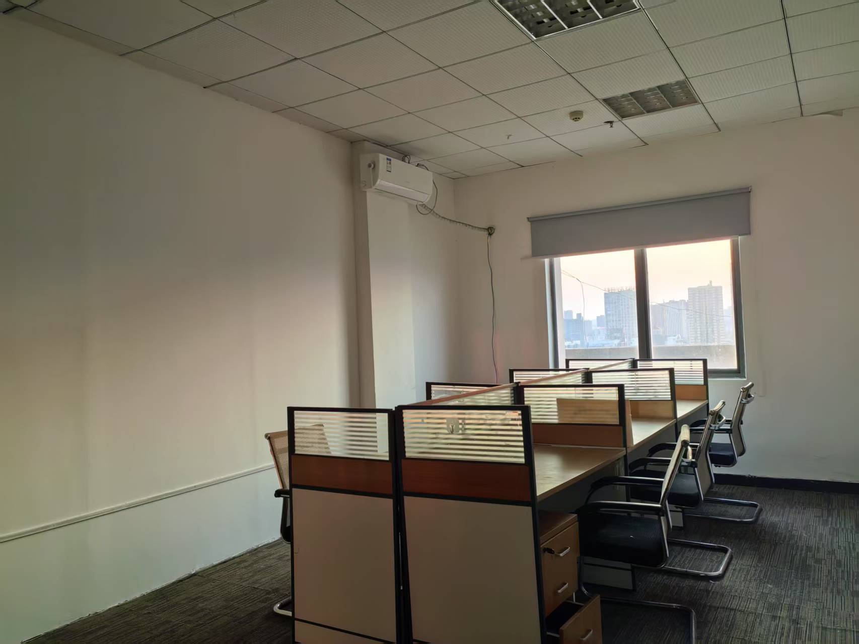 鼎丰国际 1室1厅1卫 1300.0元/月 鼎丰国际 1室1厅1卫 1300.0元/月室内图